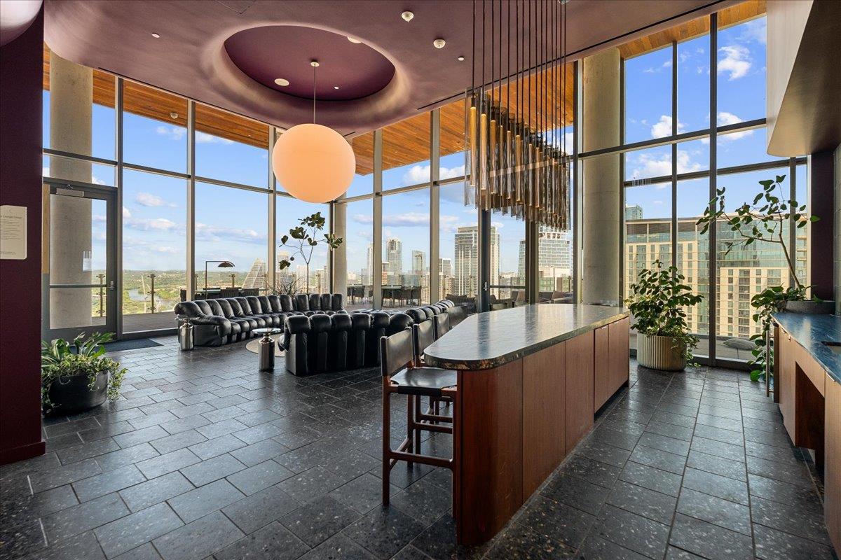44 East Ave # 1609, Austin, TX 78701