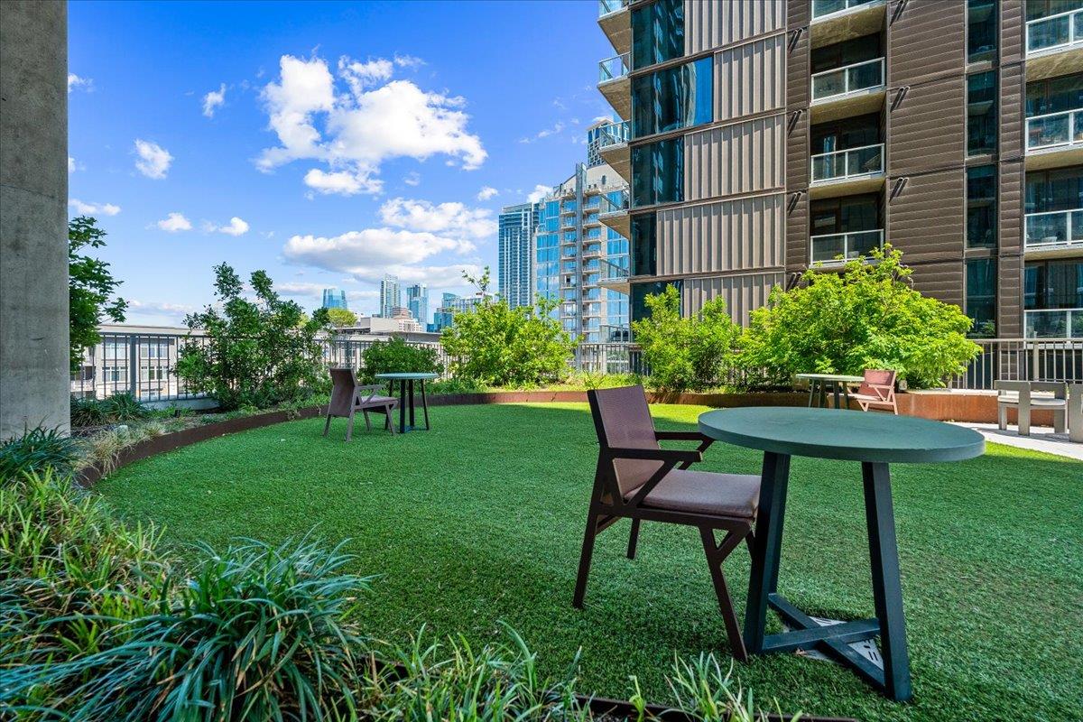 44 East Ave # 1609, Austin, TX 78701