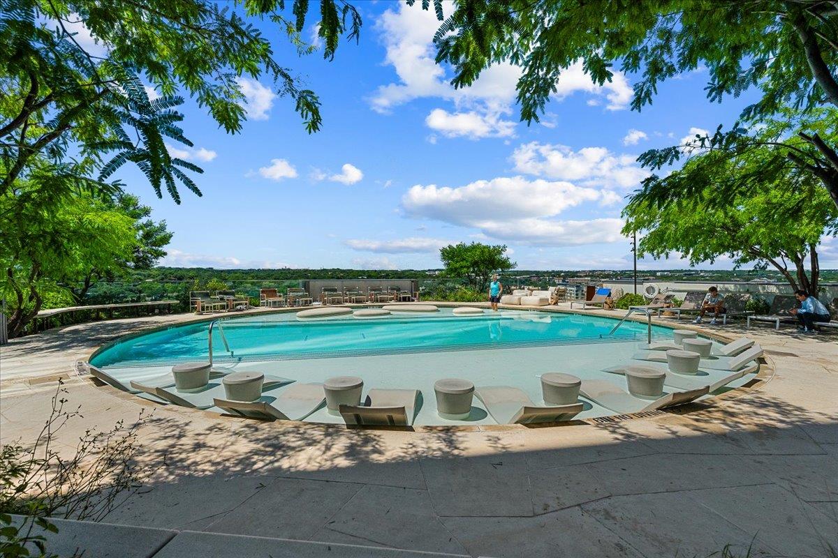 44 East Ave # 1609, Austin, TX 78701