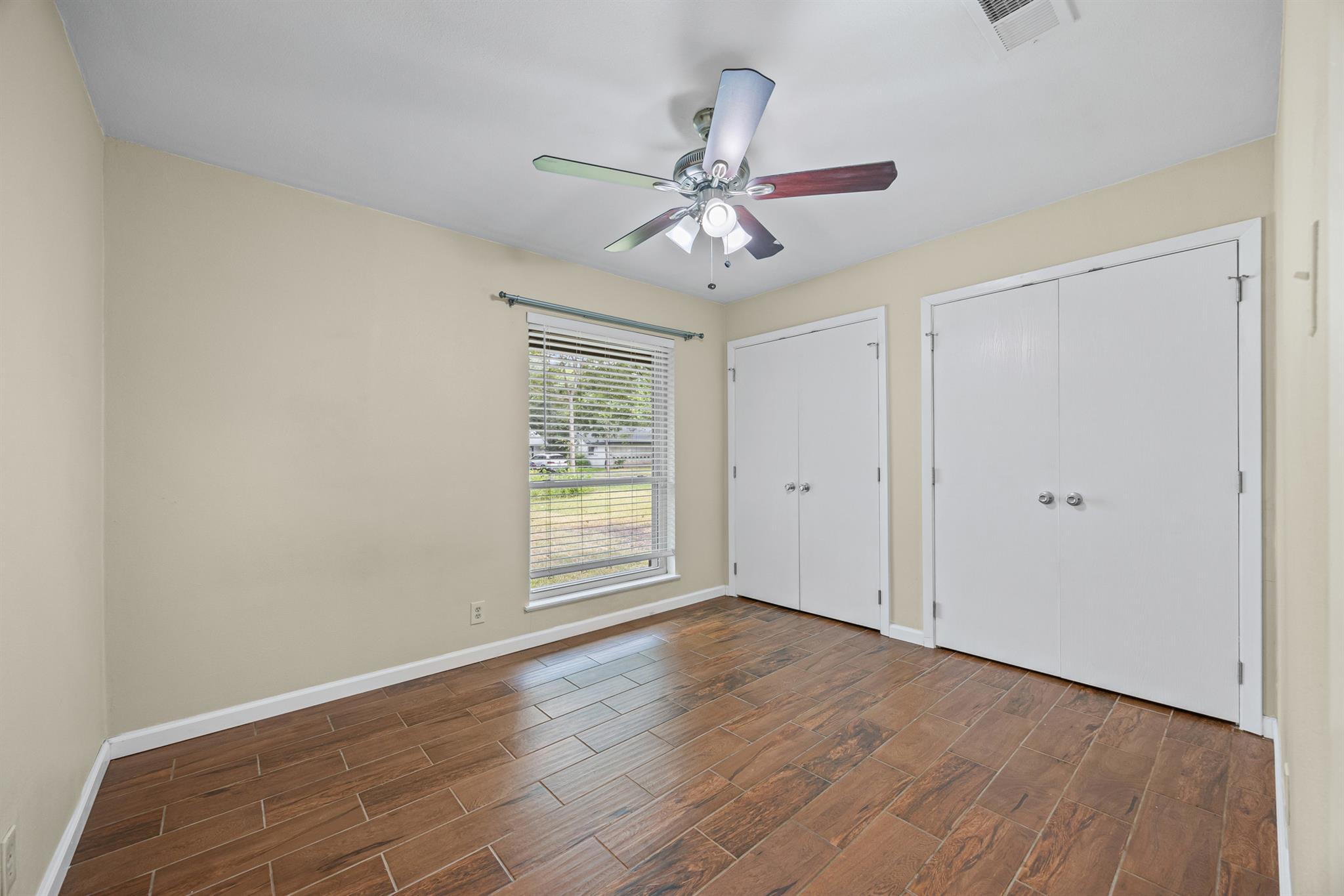 9215 Hunters Trce E, Austin, TX 78758