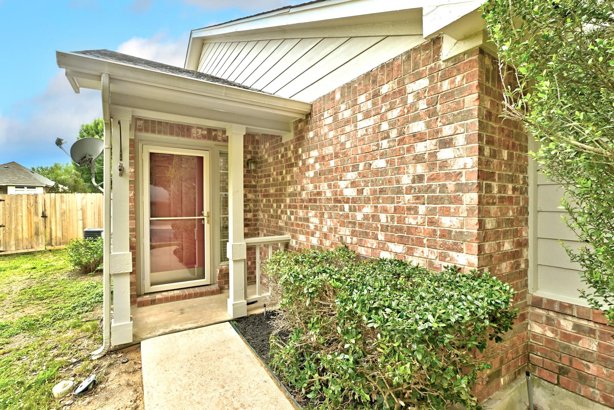 186 Prairie Springs Loop, Georgetown, TX 78626