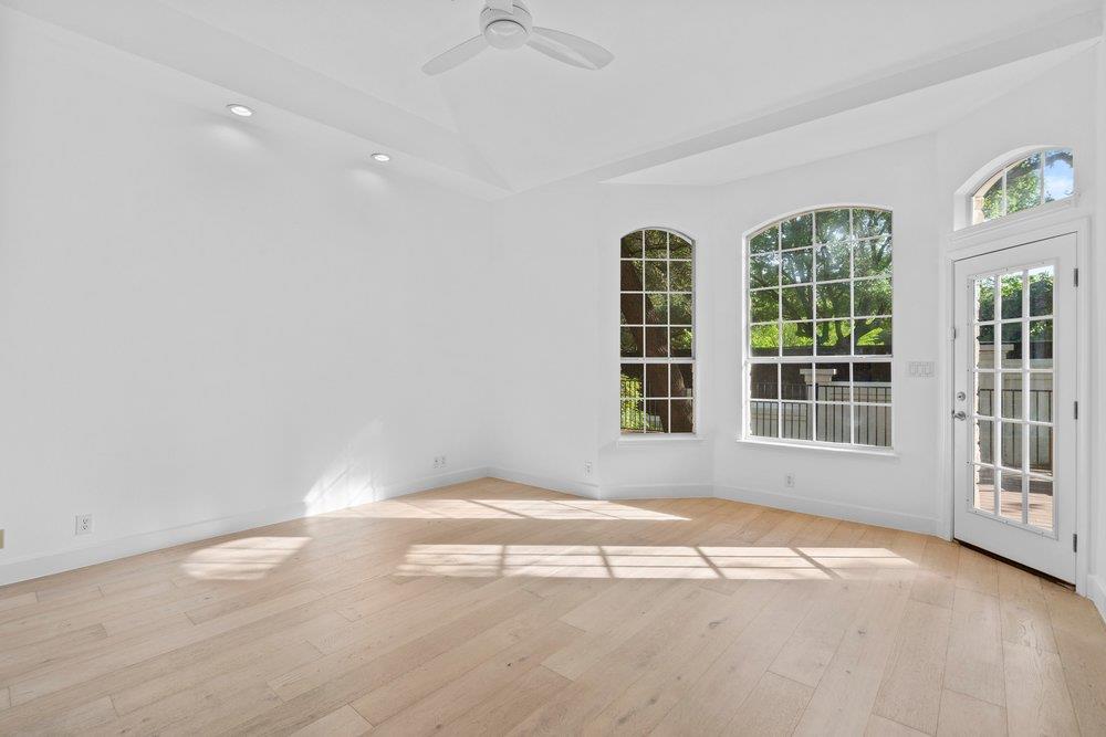 1815 Rue De St Tropez, Austin, TX 78746
