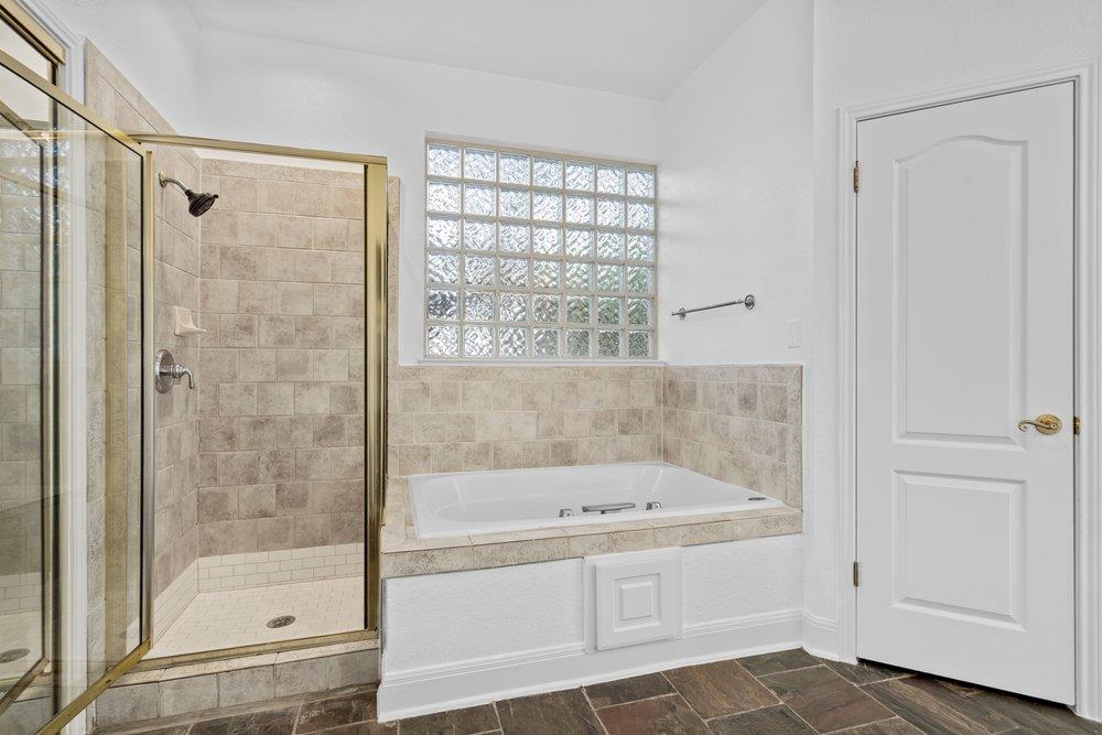 1815 Rue De St Tropez, Austin, TX 78746