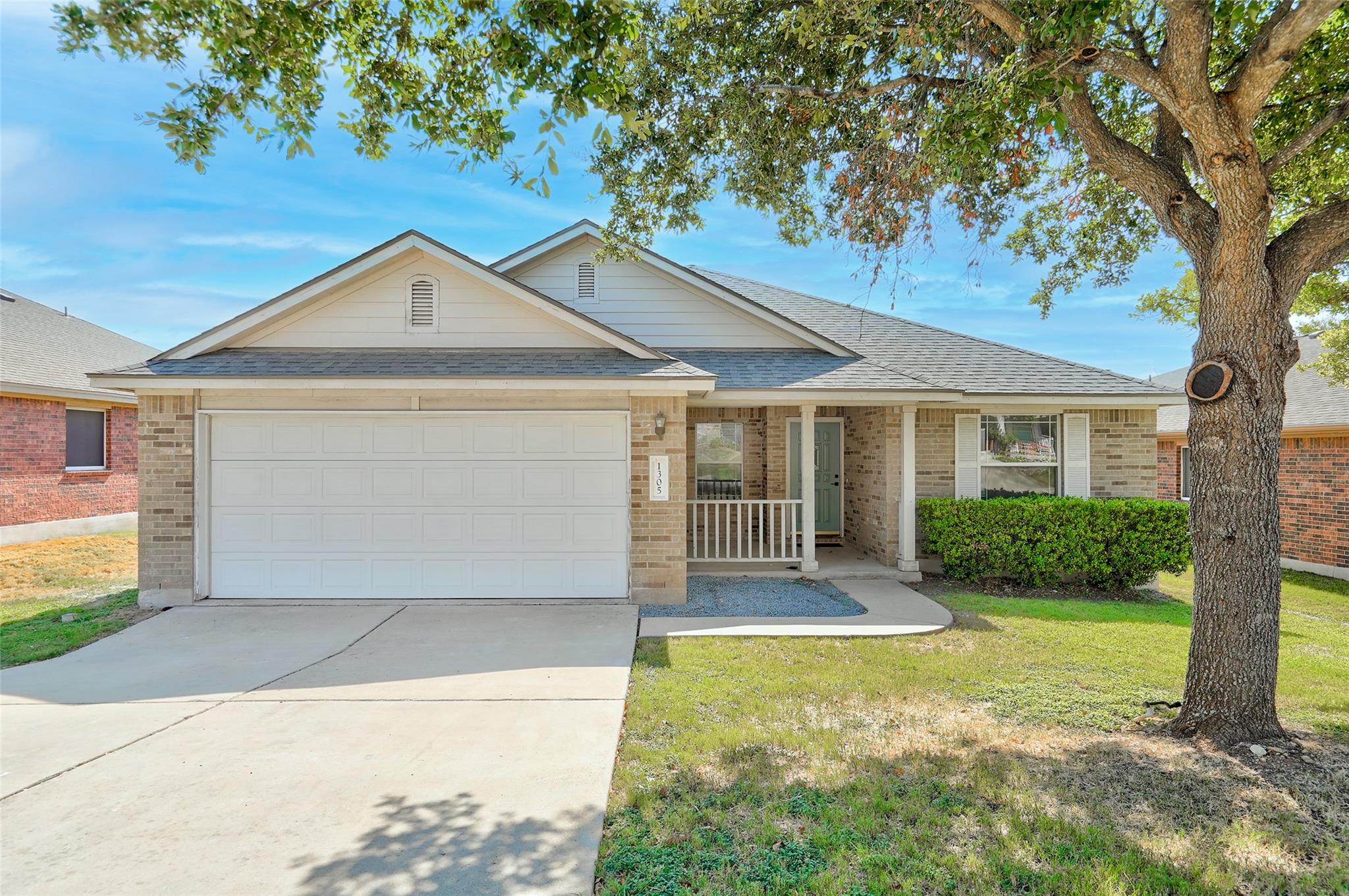 1305 Four Cabin Ct, Round Rock, TX 78665