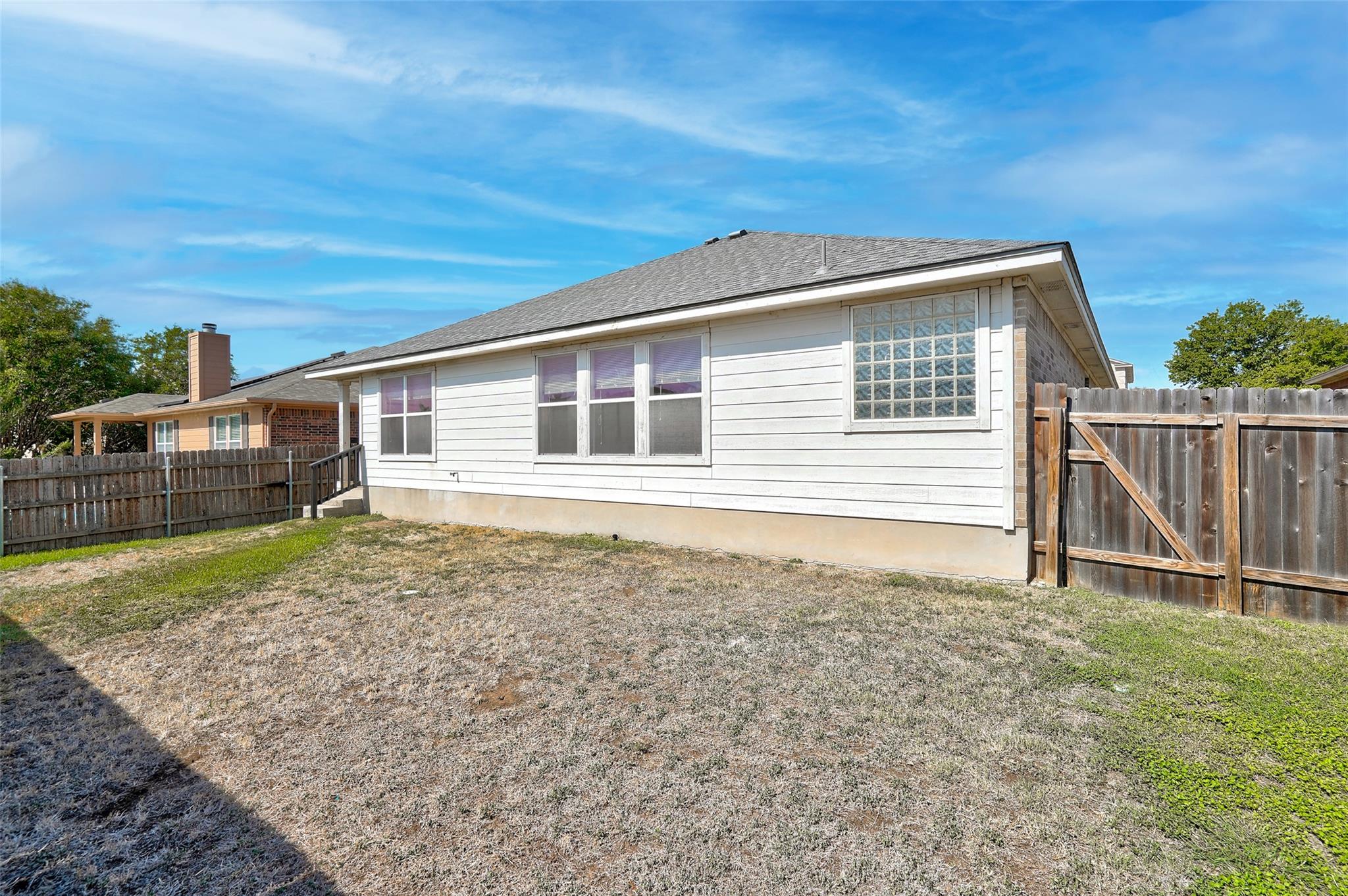 1305 Four Cabin Ct, Round Rock, TX 78665