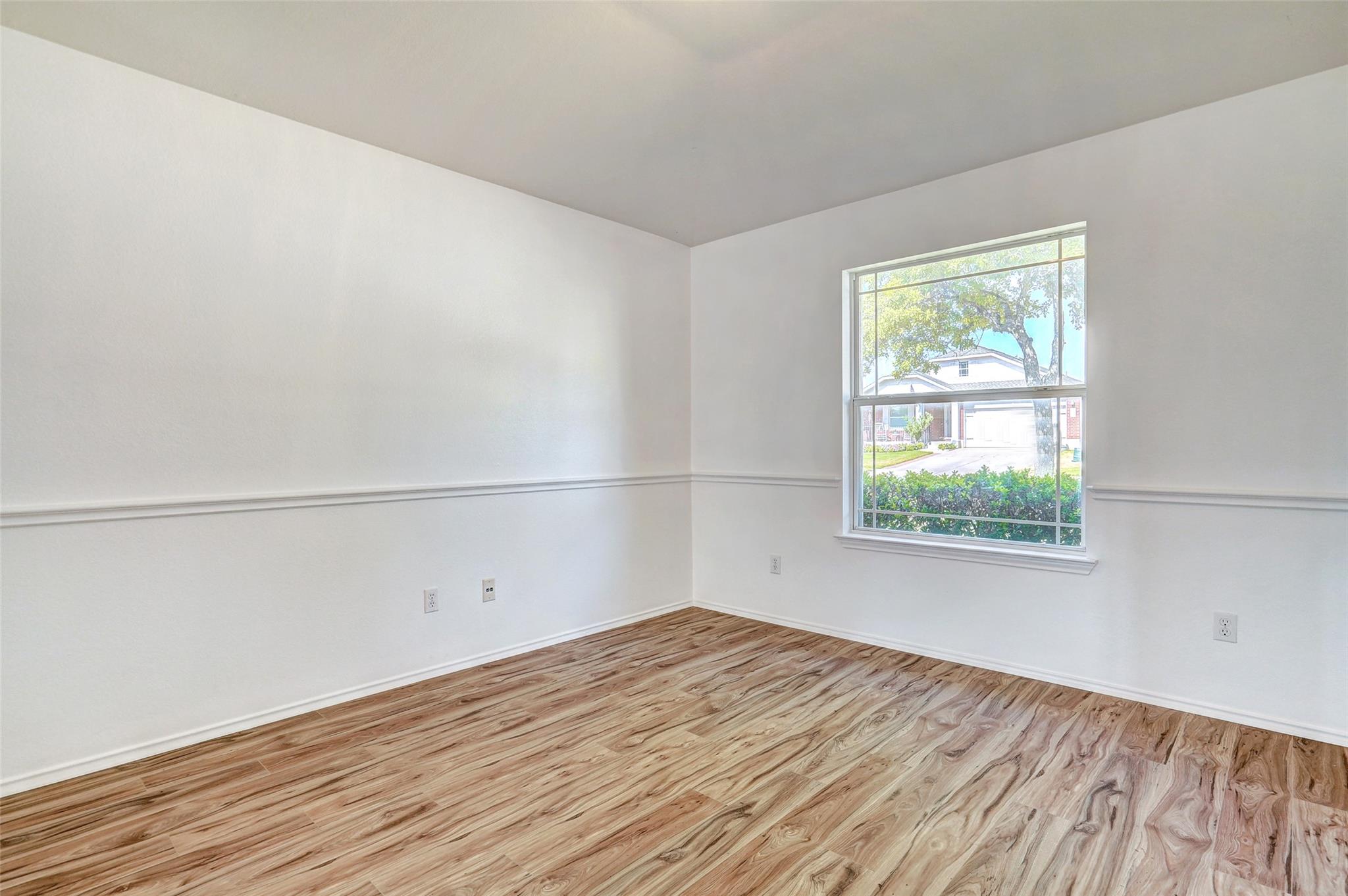 1305 Four Cabin Ct, Round Rock, TX 78665