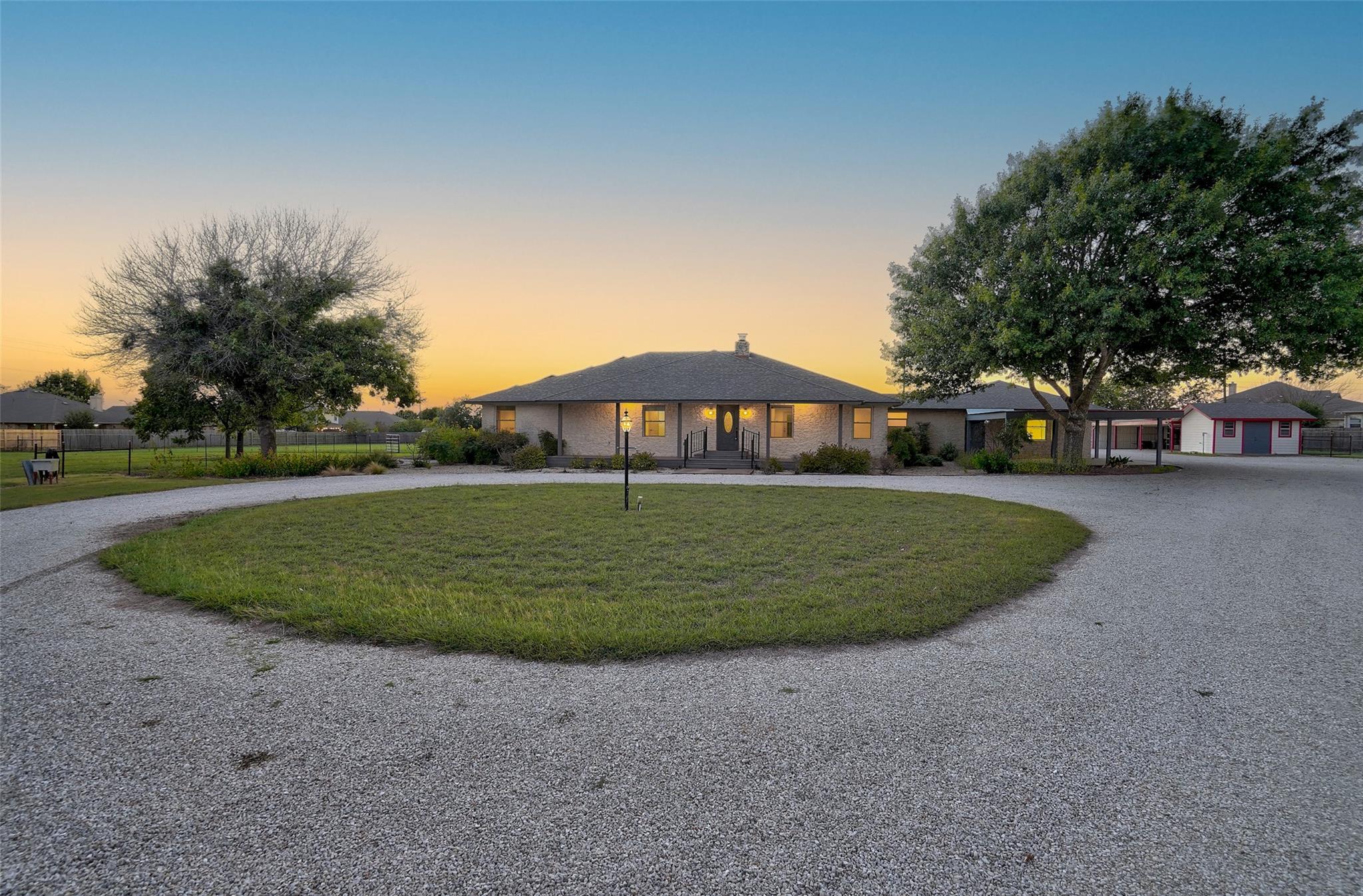 800 County Road 117, Round Rock, TX 78665