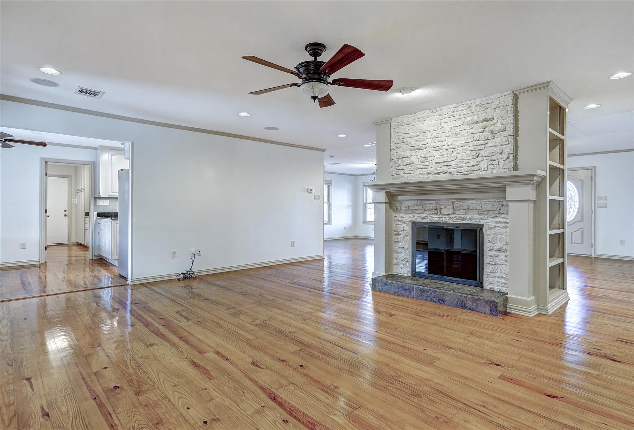 800 County Road 117, Round Rock, TX 78665