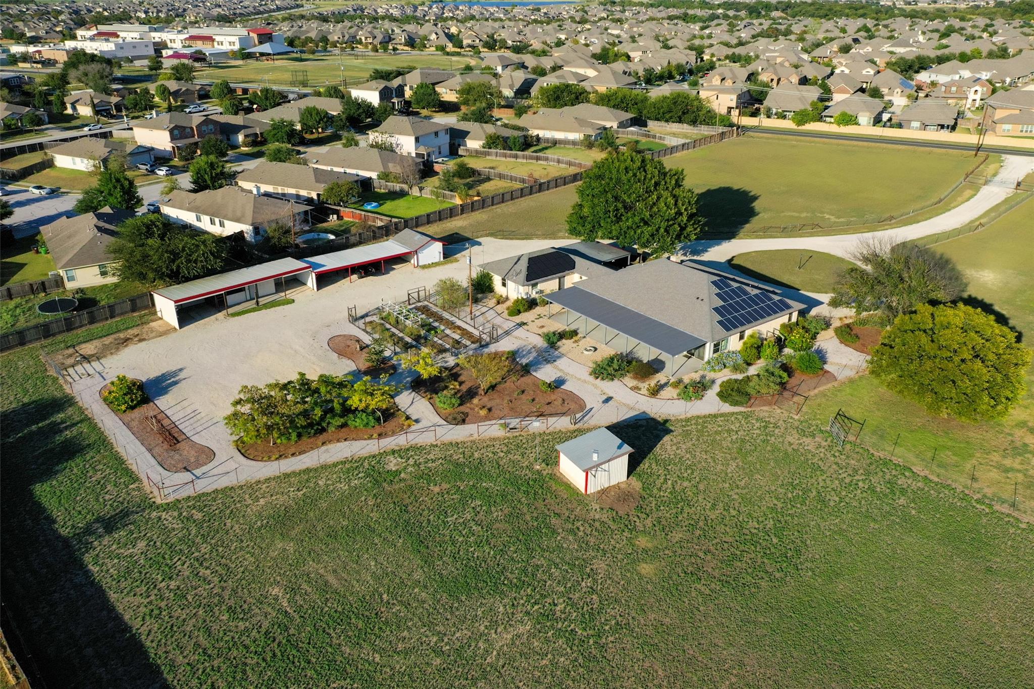 800 County Road 117, Round Rock, TX 78665