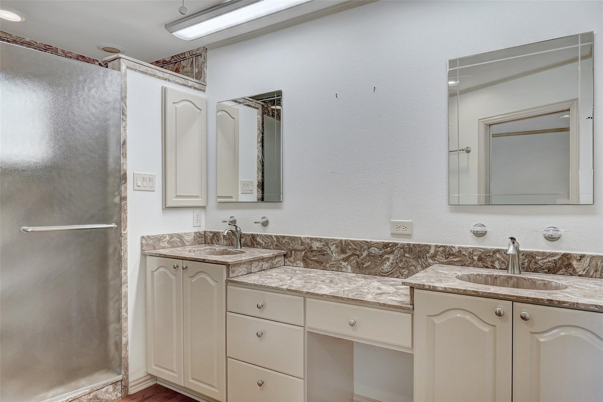800 County Road 117, Round Rock, TX 78665