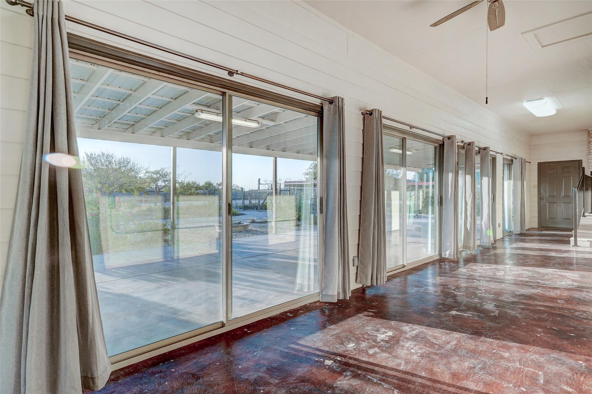 800 County Road 117, Round Rock, TX 78665