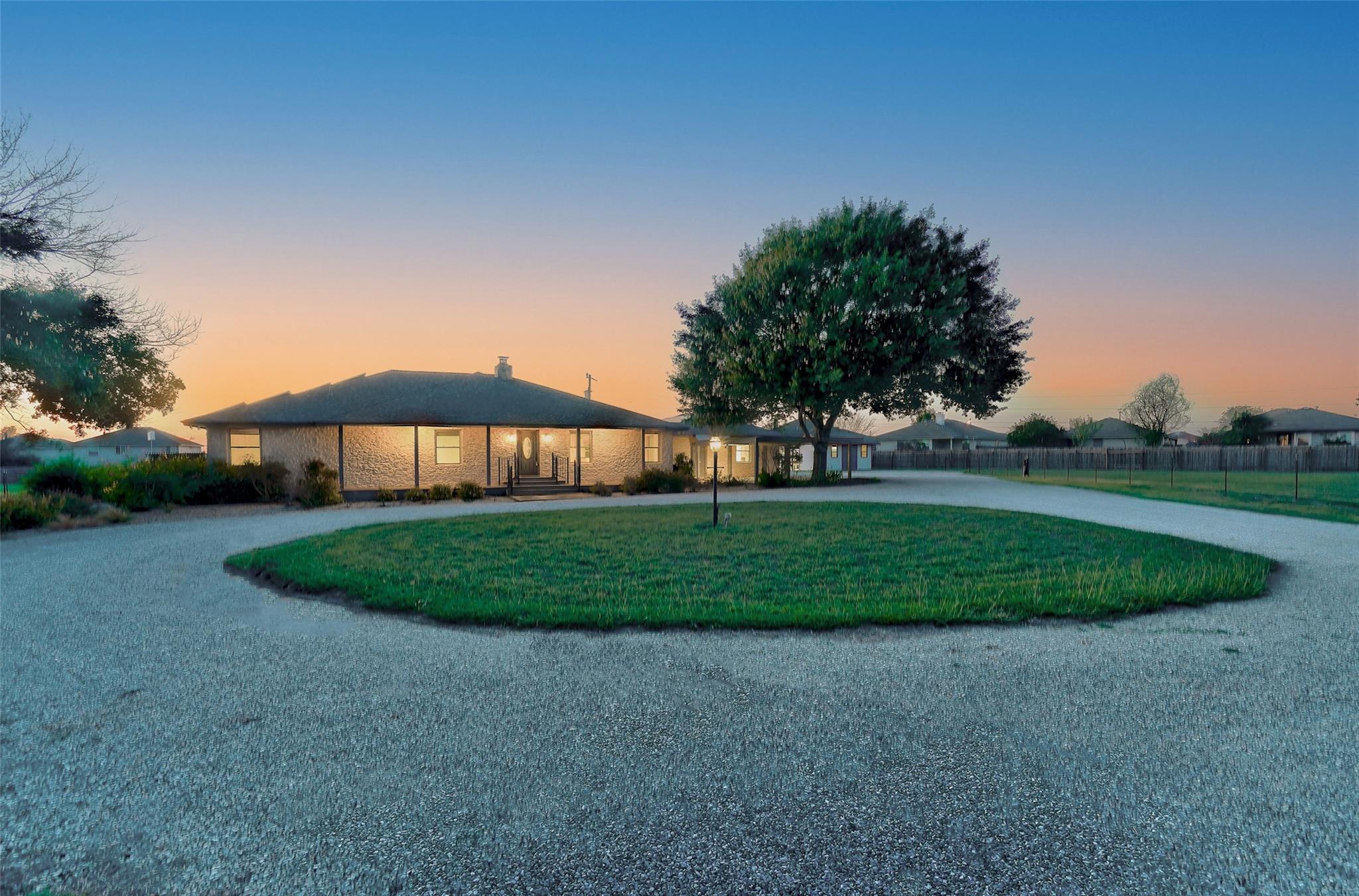 800 County Road 117, Round Rock, TX 78665