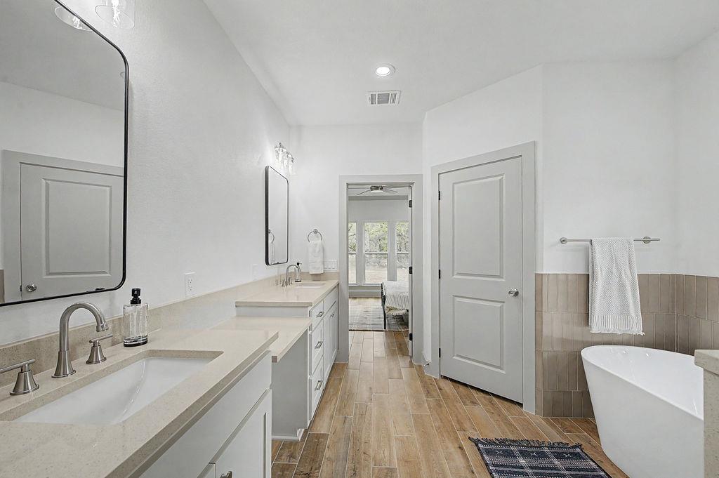 39 Summertime Cir Cir, Wimberley, TX 78676