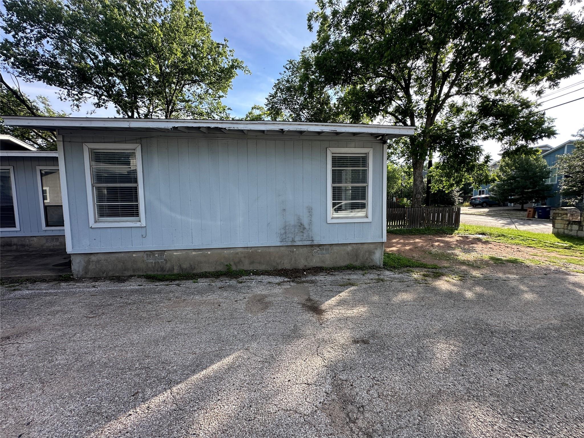 4412 Gillis St # A, Austin, TX 78745