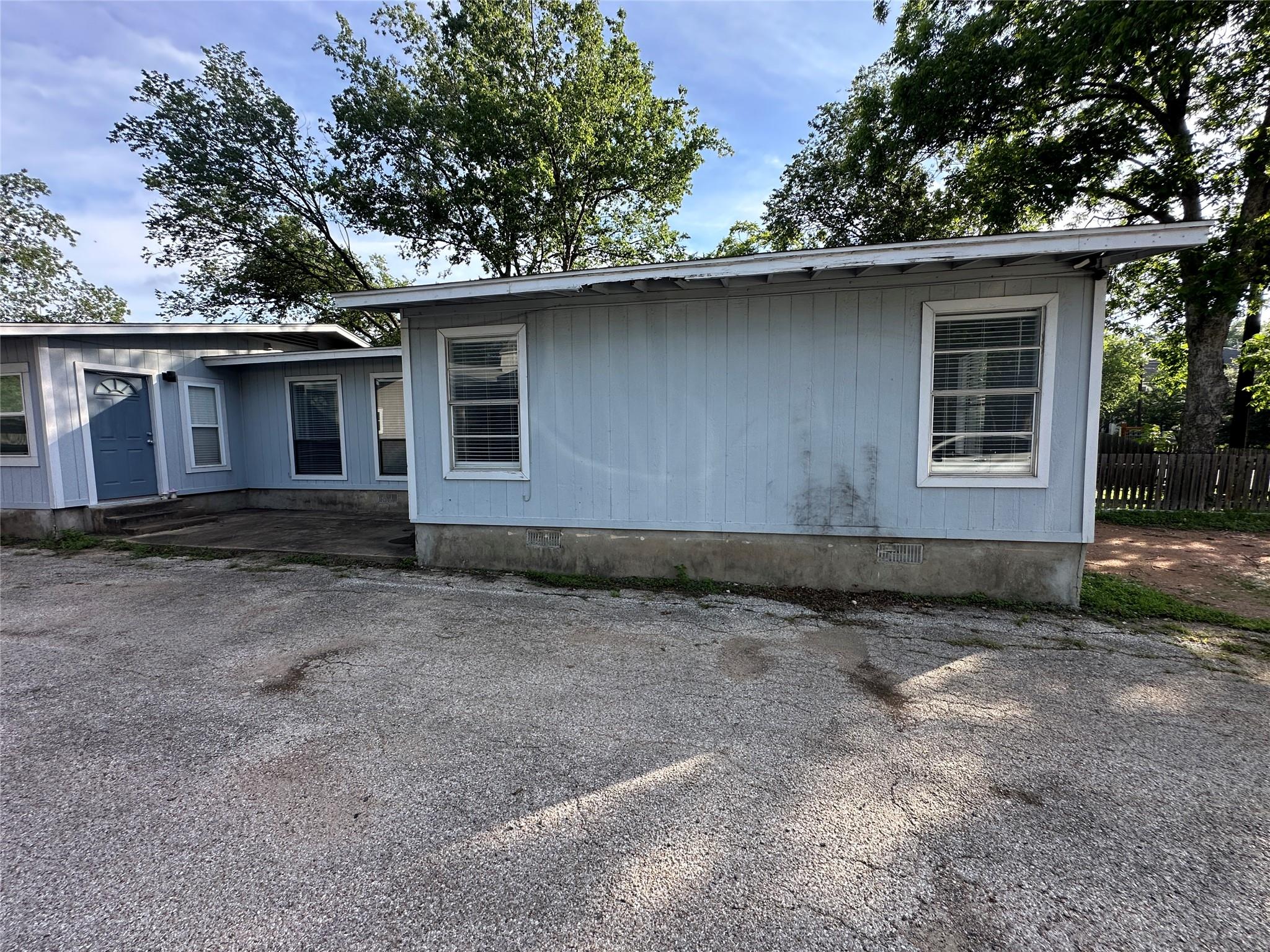 4412 Gillis St # A, Austin, TX 78745