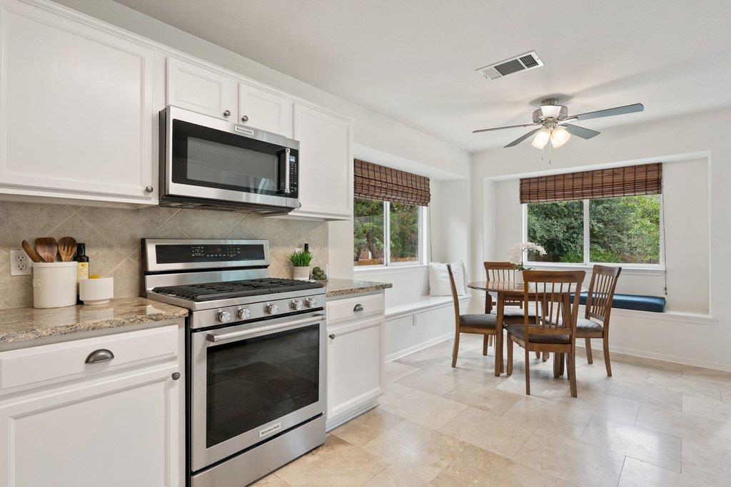 2505 Granite Creek Dr, Leander, TX 78641