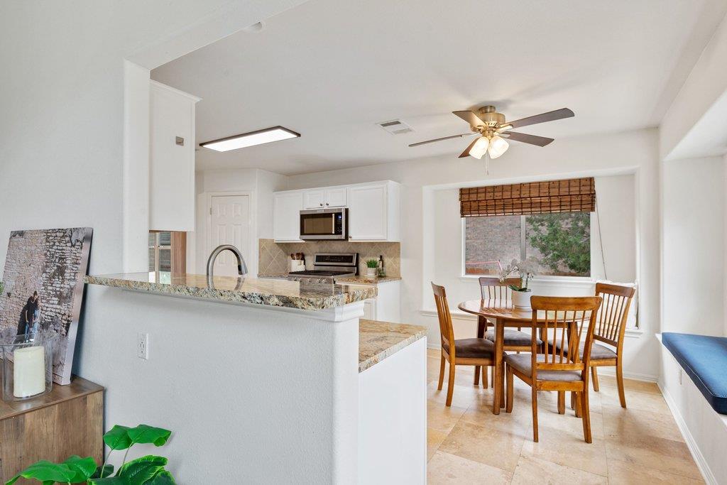 2505 Granite Creek Dr, Leander, TX 78641