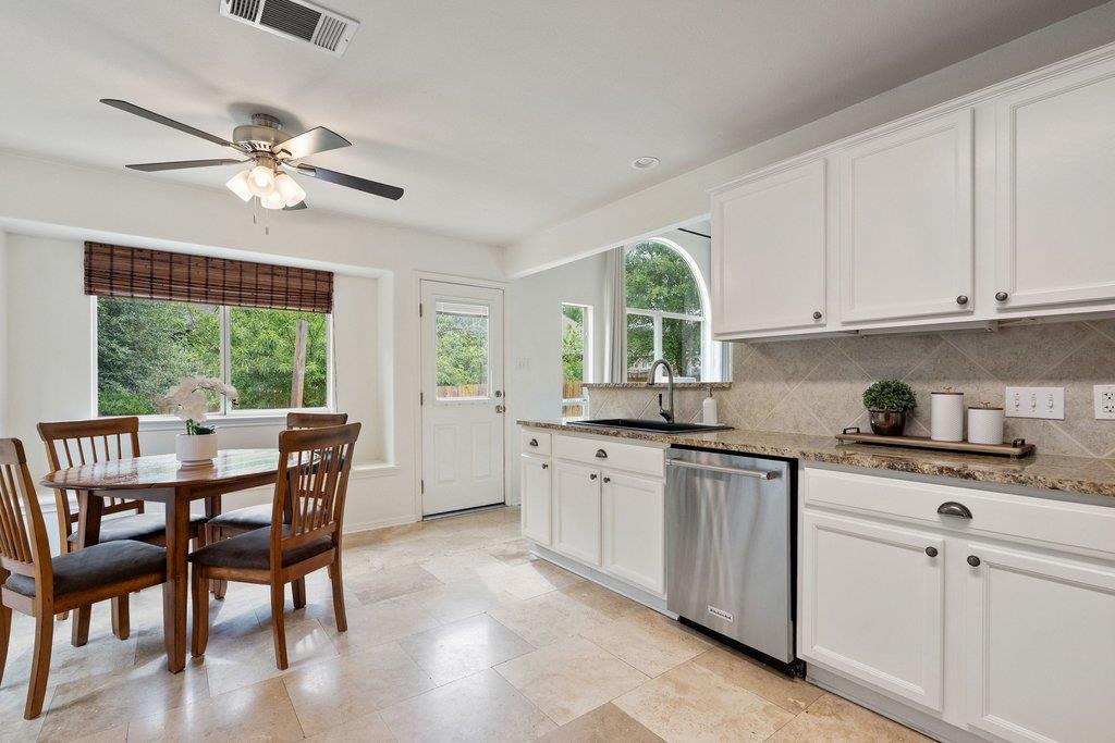 2505 Granite Creek Dr, Leander, TX 78641