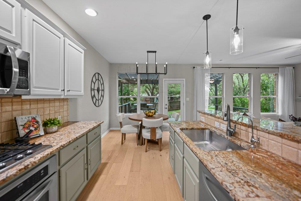 2823 Lantana Ridge Dr, Austin, TX 78732