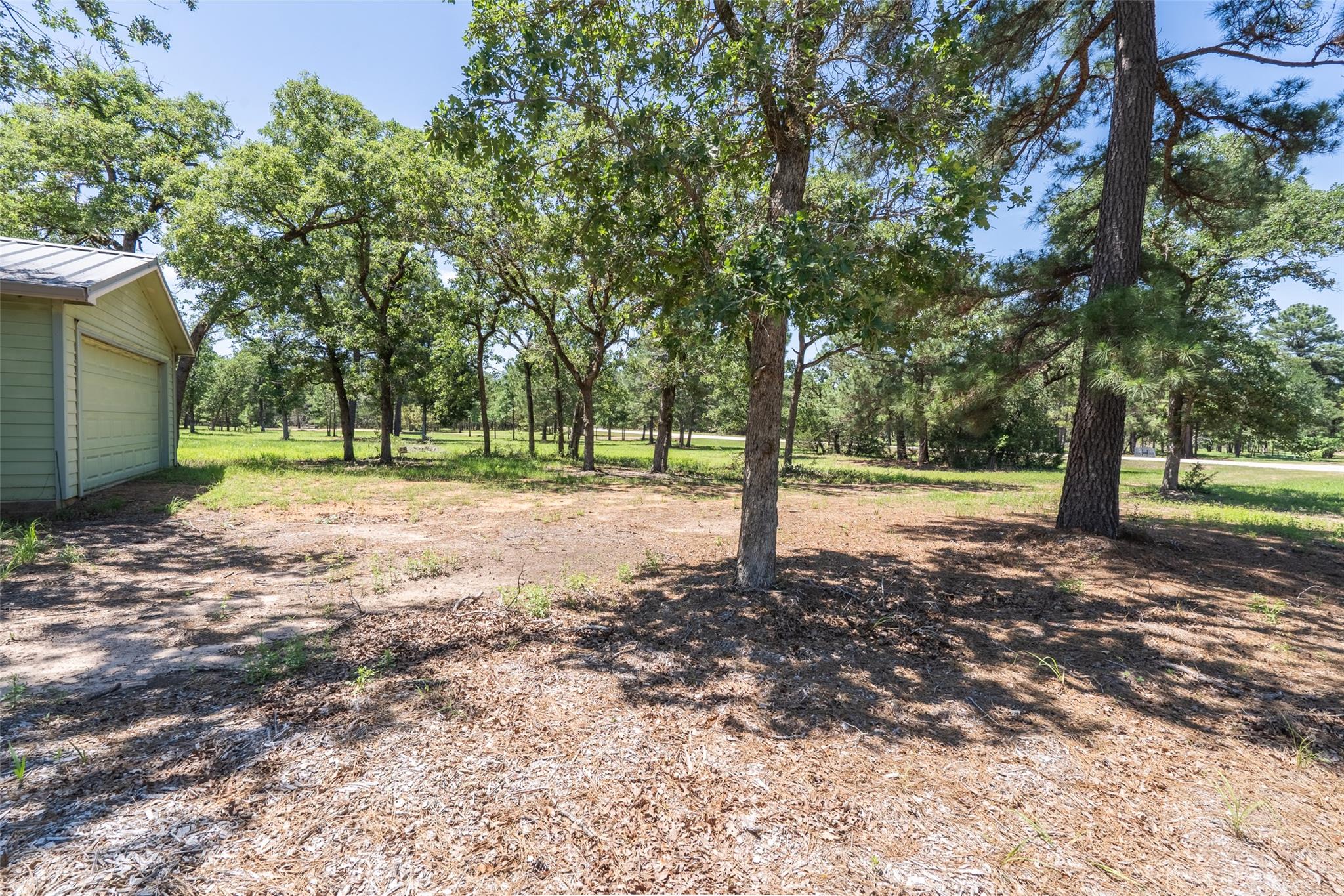 133 Roundup Rdg, Smithville, TX 78957