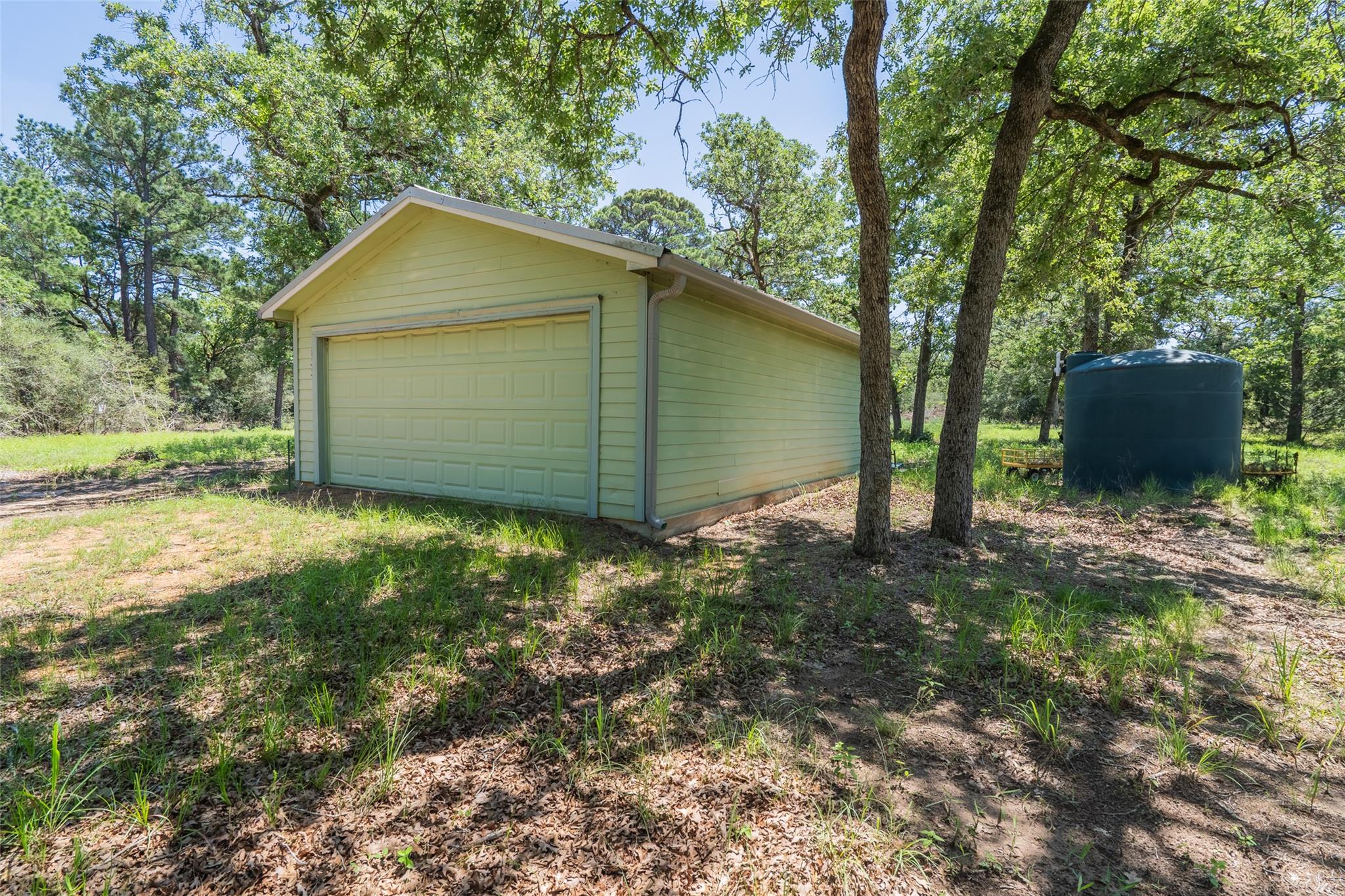 133 Roundup Rdg, Smithville, TX 78957