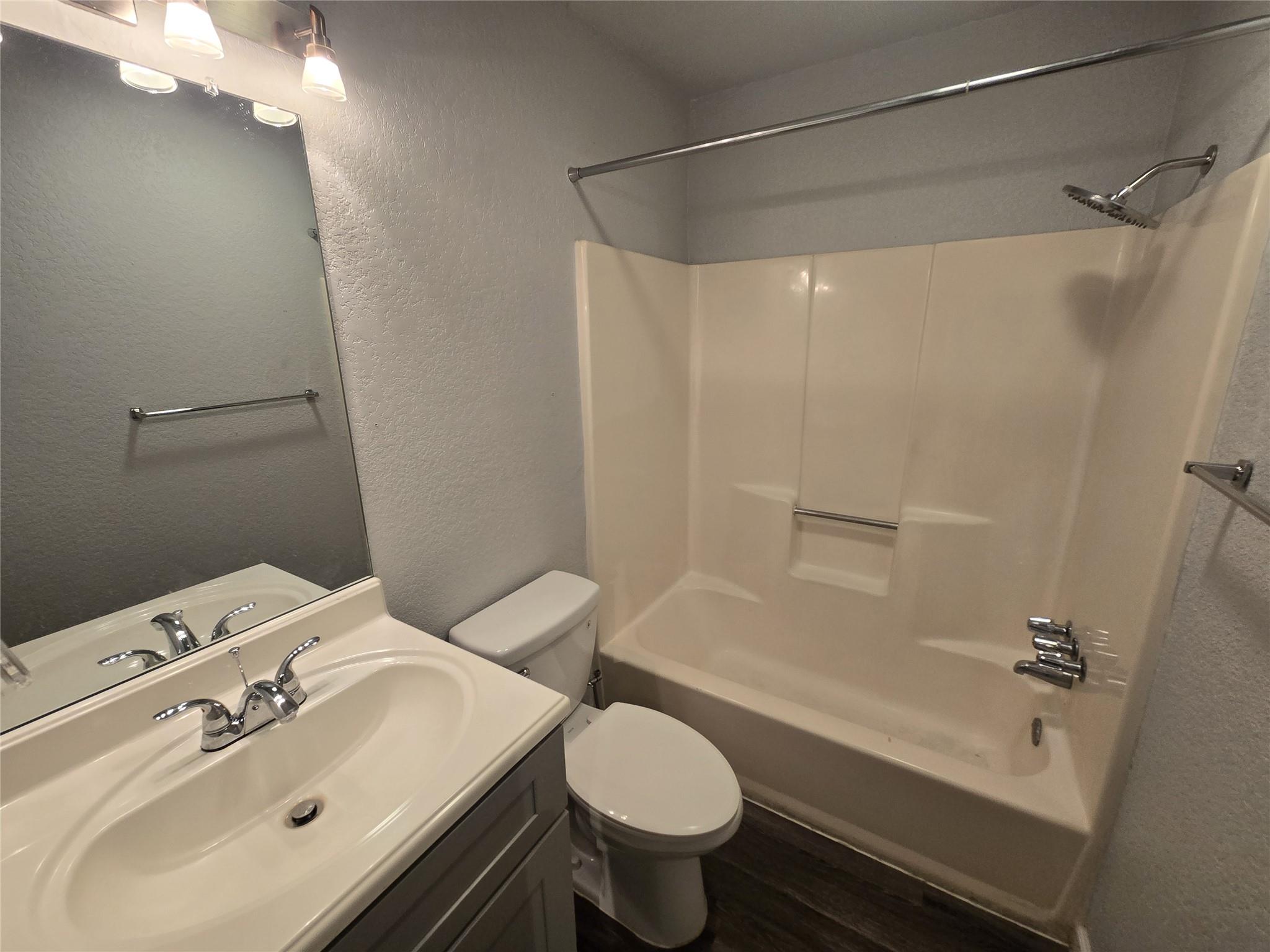 7417 Vintage Hills Dr # D, Austin, TX 78723