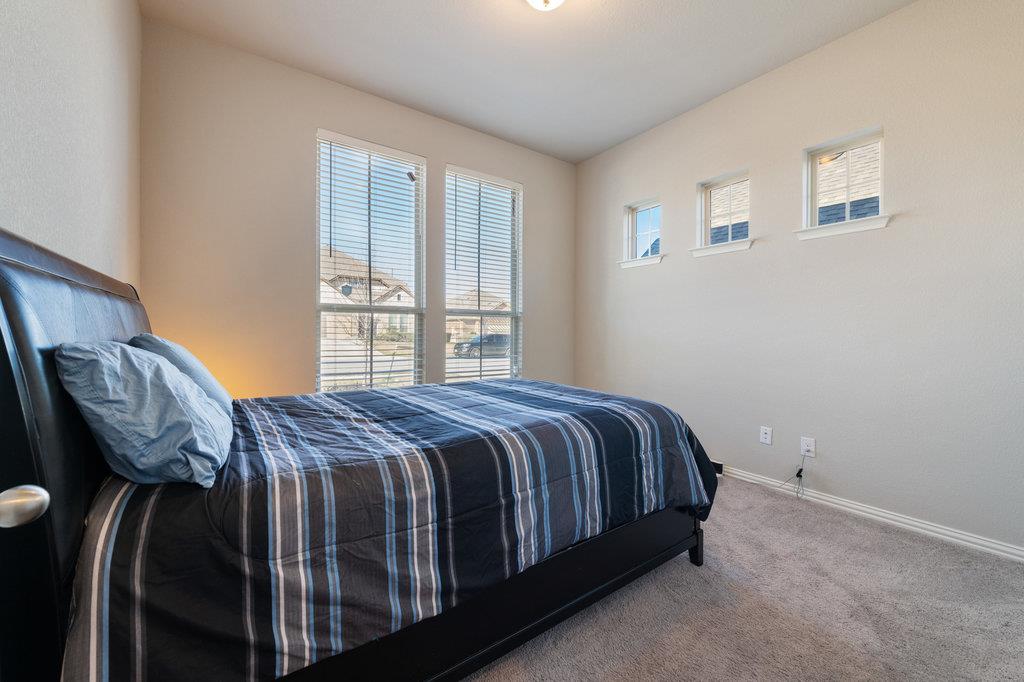 2921 Saint Paul Rivera Ln, Round Rock, TX 78665