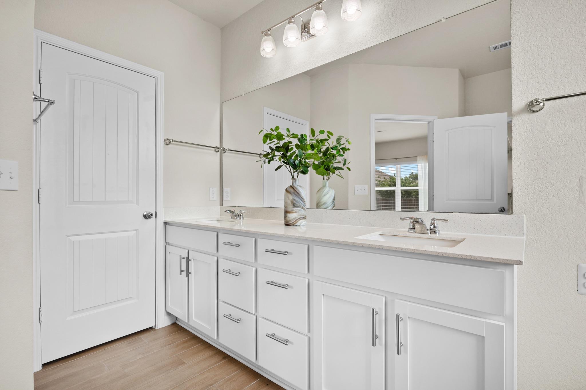 2413 Star Hill Ranch St, Georgetown, TX 78628