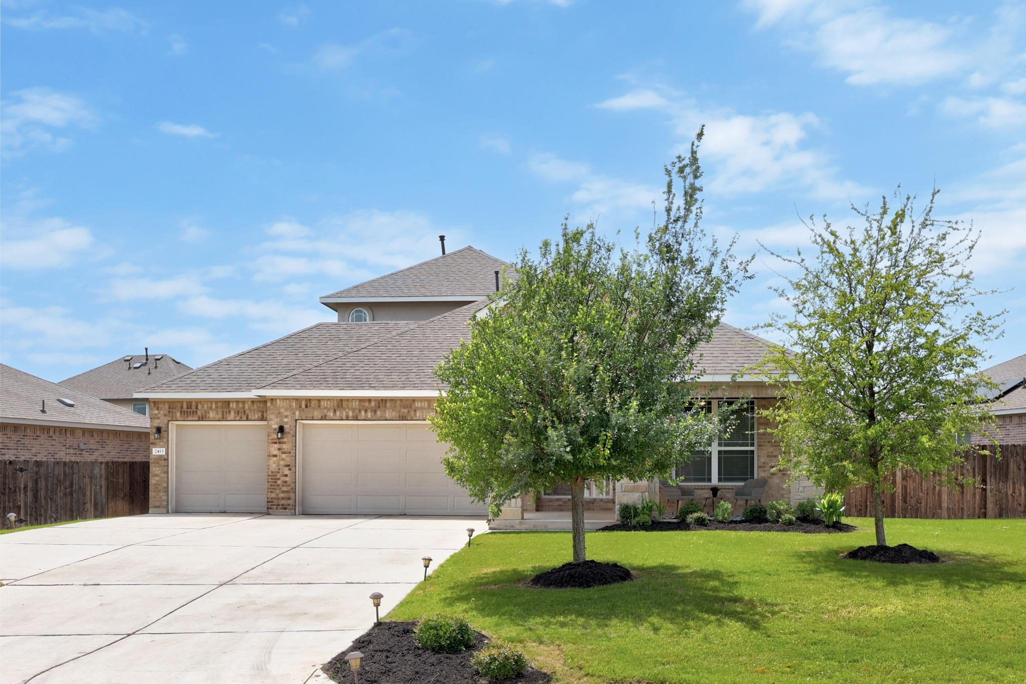 2413 Star Hill Ranch St, Georgetown, TX 78628