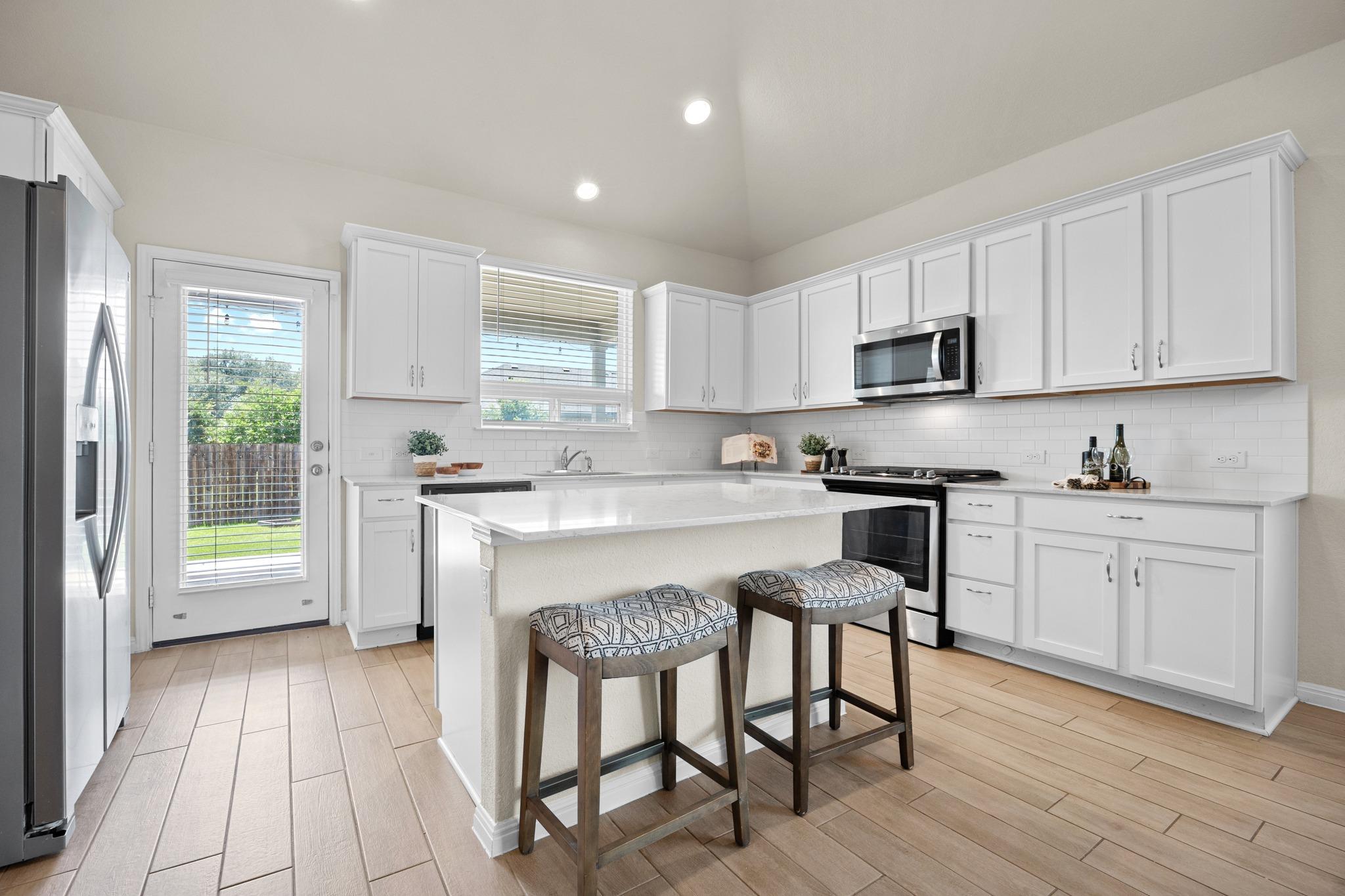 2413 Star Hill Ranch St, Georgetown, TX 78628