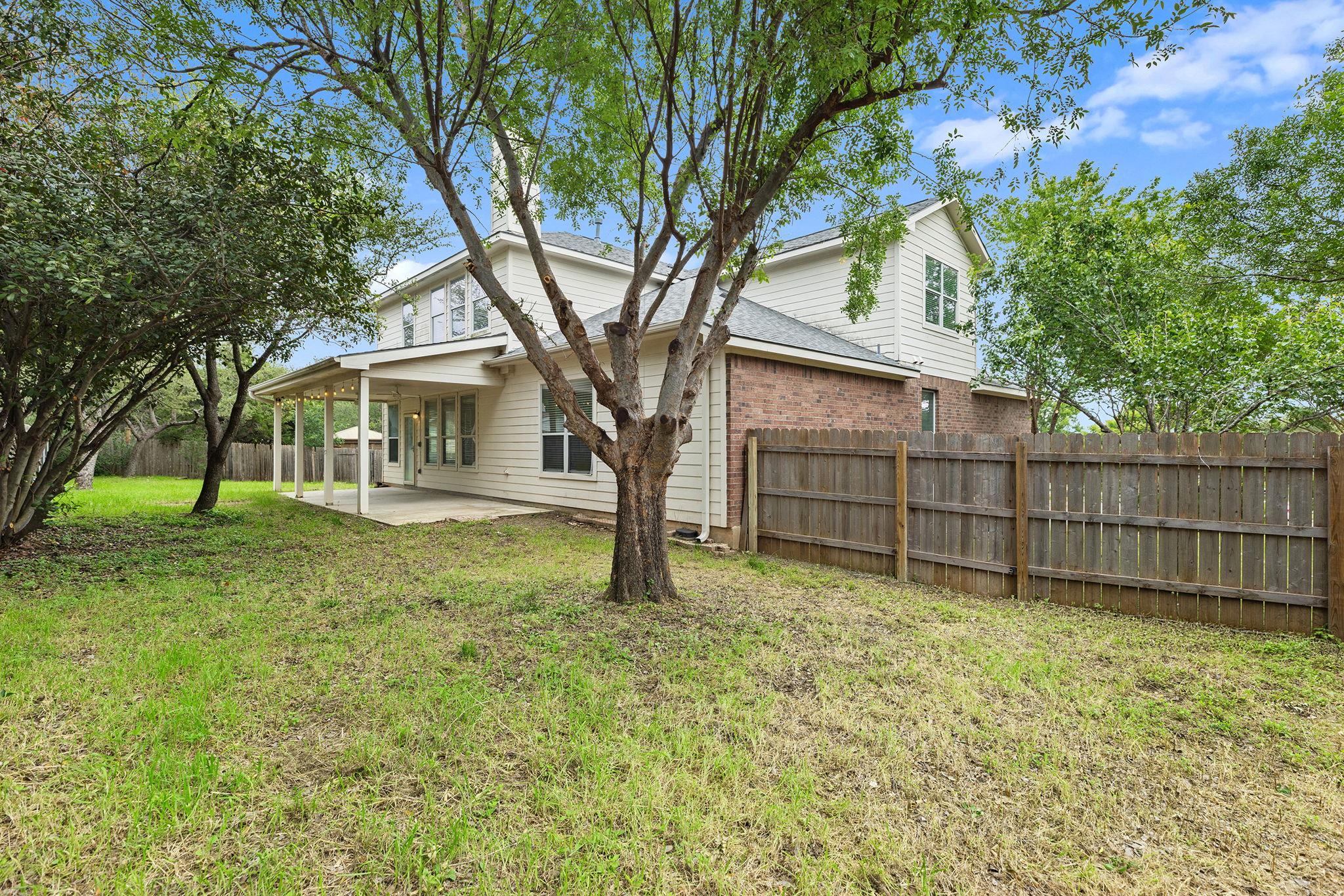 2400 Saddle Blanket Pl, Leander, TX 78641