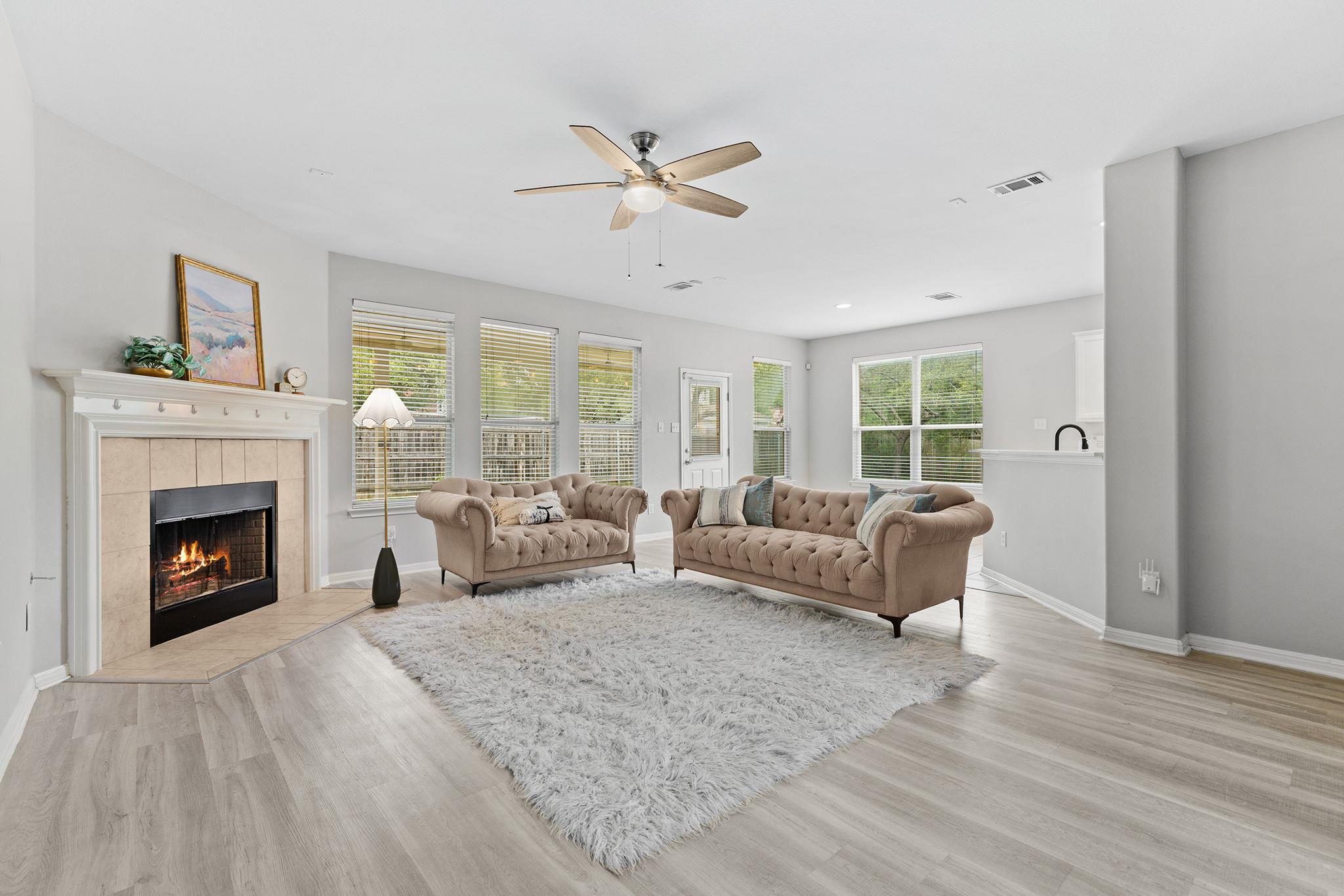 2400 Saddle Blanket Pl, Leander, TX 78641