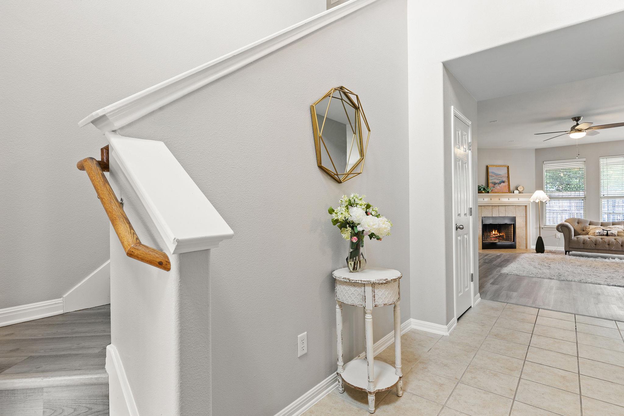 2400 Saddle Blanket Pl, Leander, TX 78641