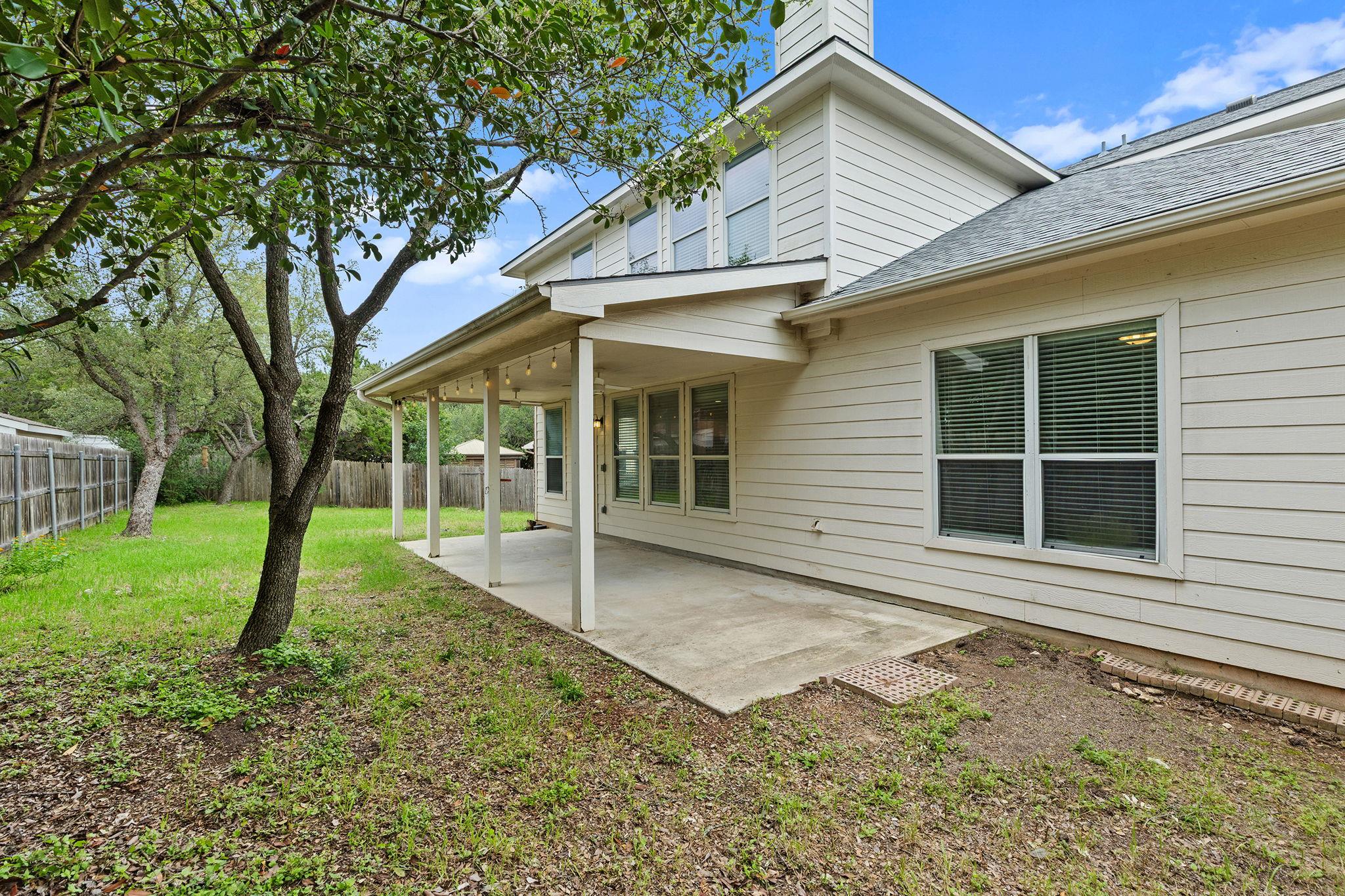 2400 Saddle Blanket Pl, Leander, TX 78641