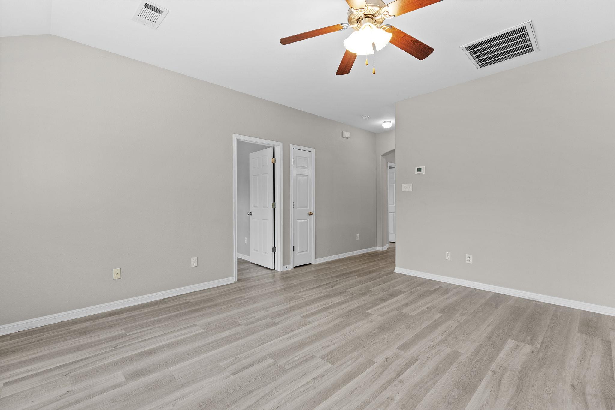 2400 Saddle Blanket Pl, Leander, TX 78641