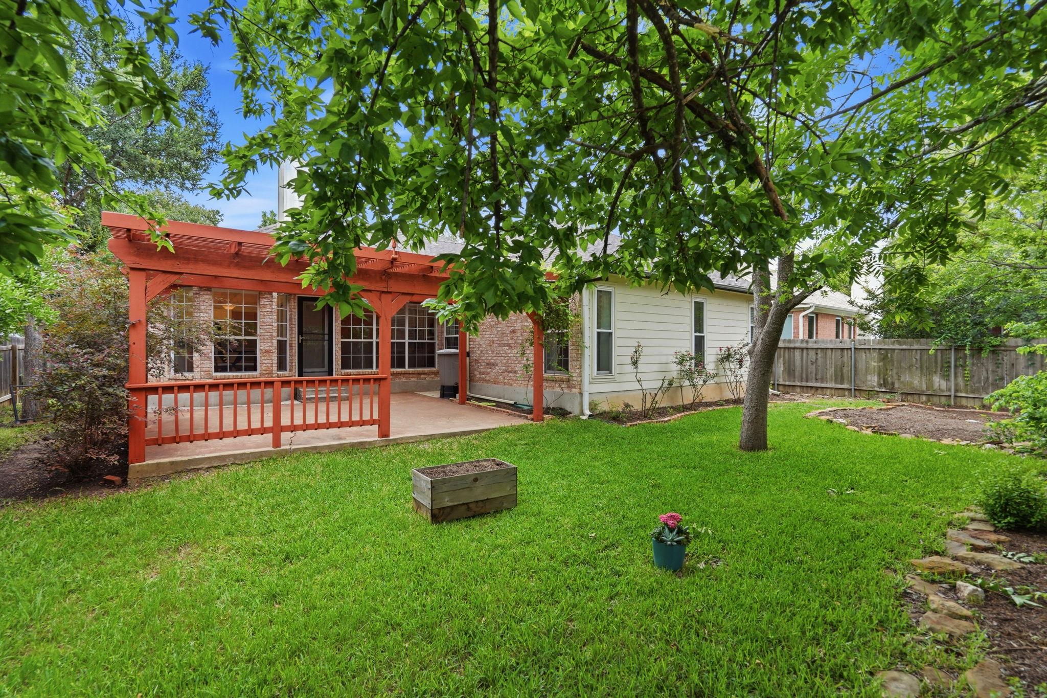 1313 Roadrunner Dr, Cedar Park, TX 78613