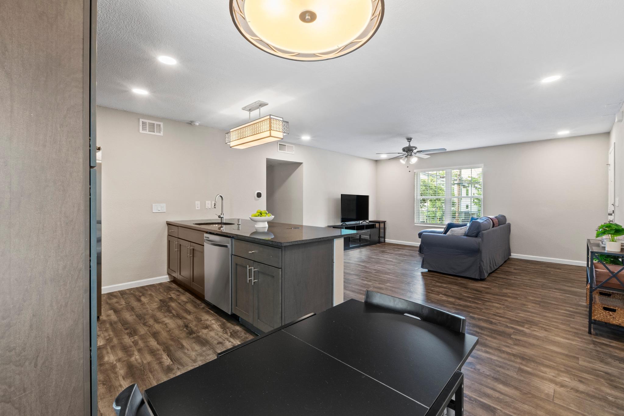 910 Duncan Ln # 1, Austin, TX 78705