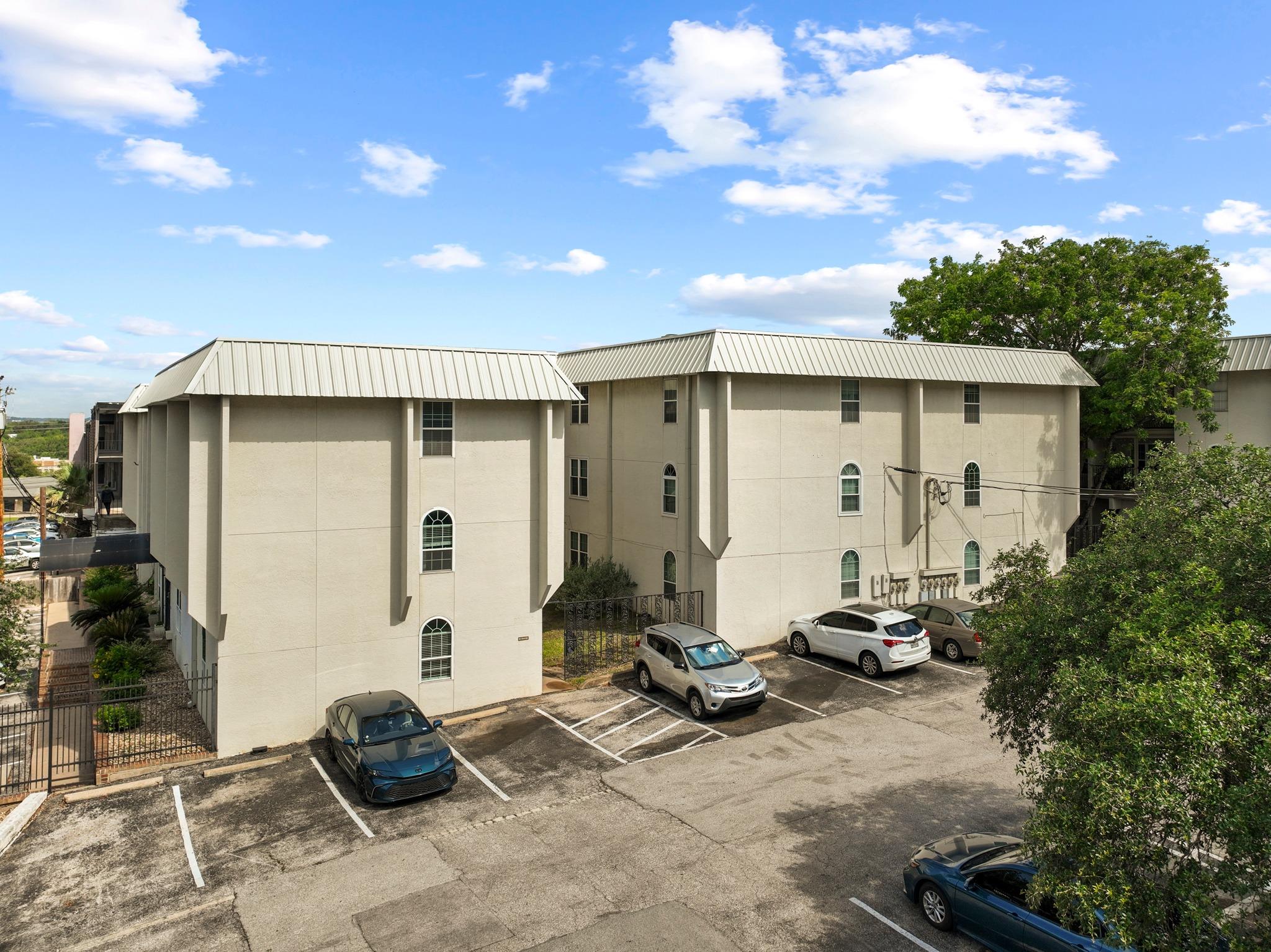 910 Duncan Ln # 1, Austin, TX 78705