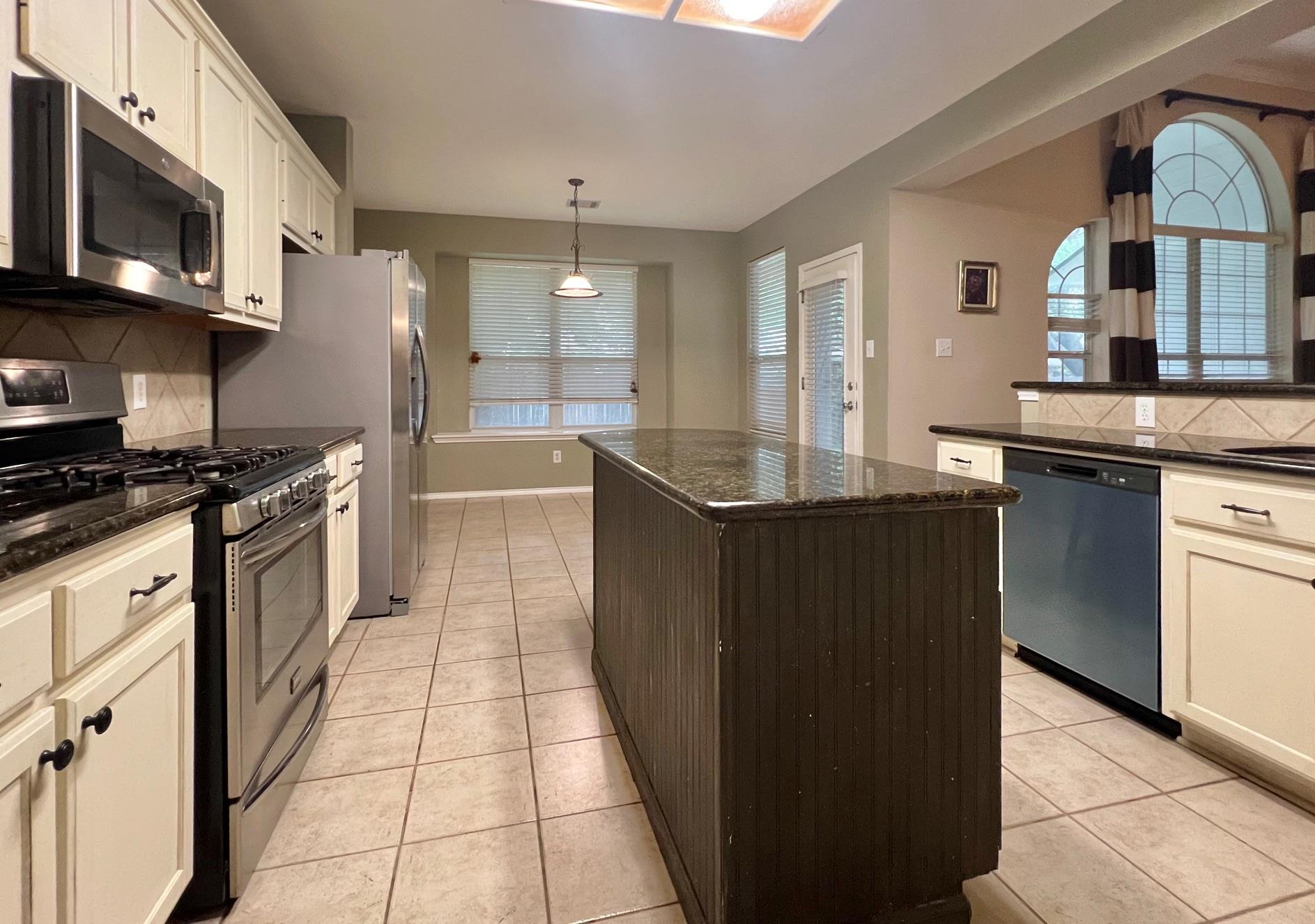 2323 Little Elm Trl, Cedar Park, TX 78613
