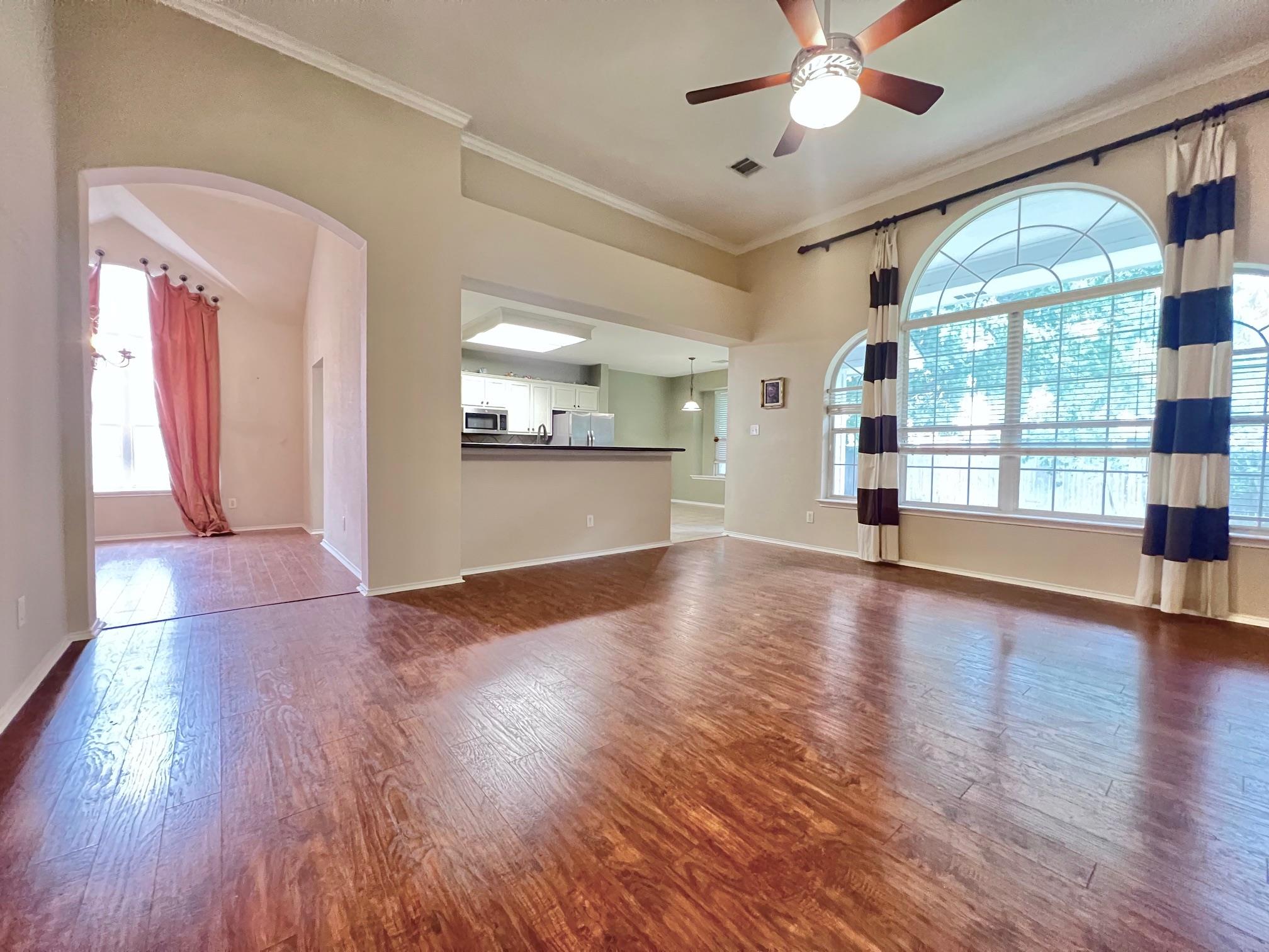 2323 Little Elm Trl, Cedar Park, TX 78613
