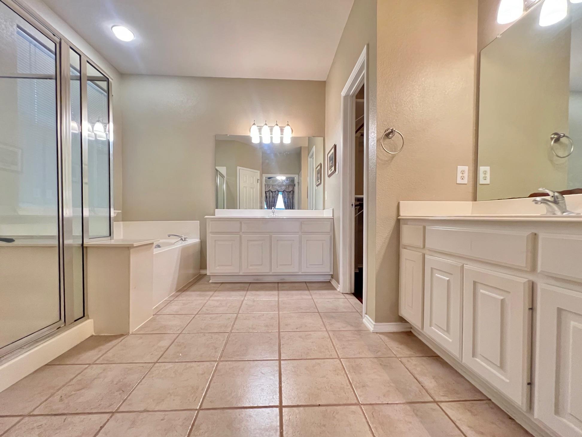 2323 Little Elm Trl, Cedar Park, TX 78613