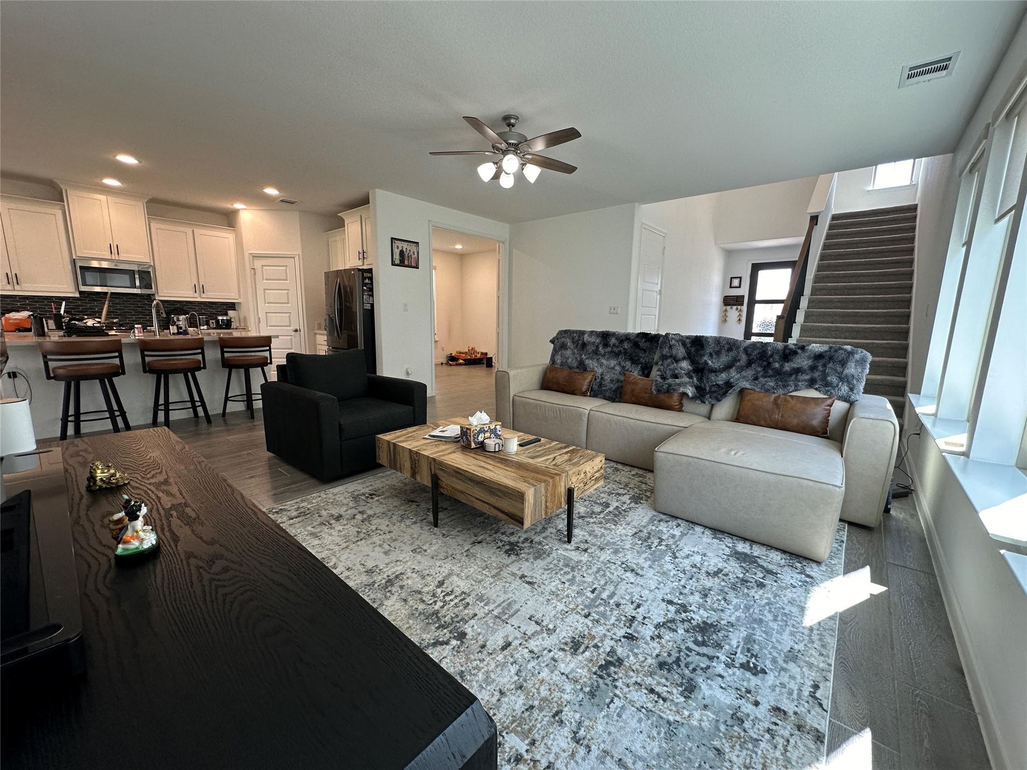 505 Calmo Ct, Liberty Hill, TX 78642