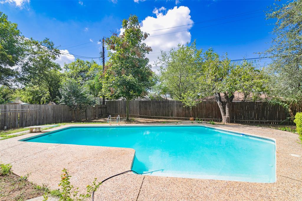 2307 Monarch Dr, Austin, TX 78748