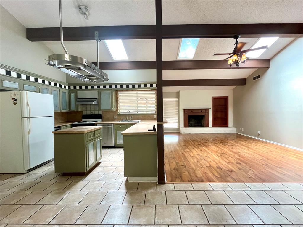 2307 Monarch Dr, Austin, TX 78748