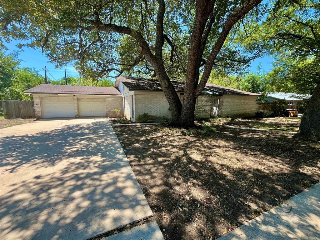 2307 Monarch Dr, Austin, TX 78748