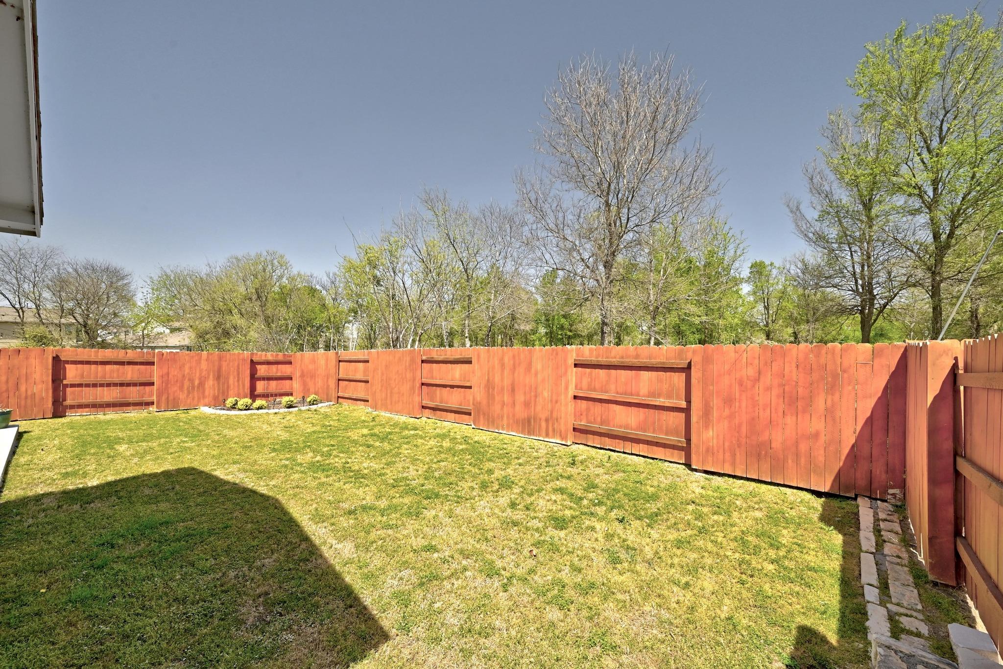 8300 Turnberry Ln, Austin, TX 78744