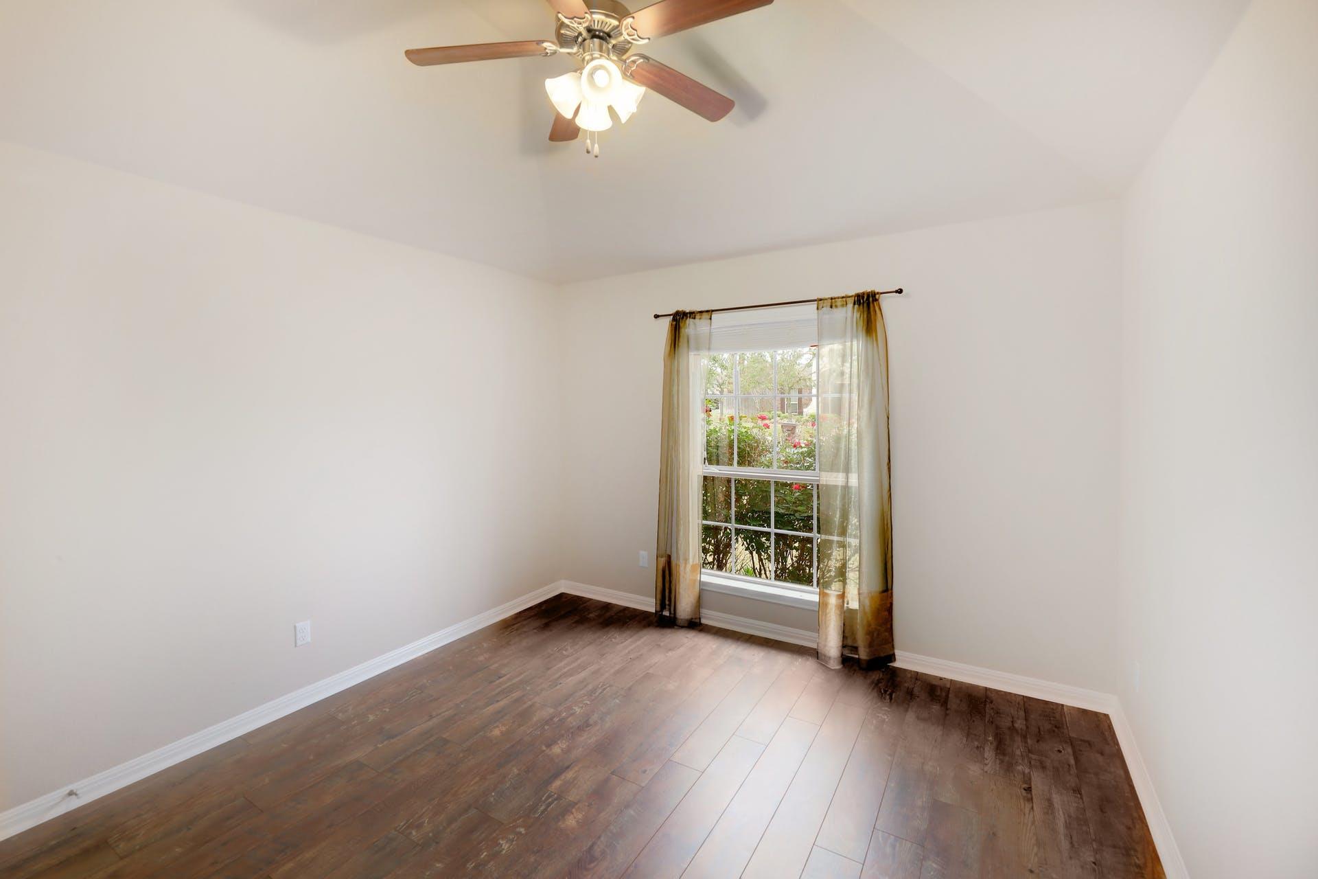 125 David Duval Ct, Round Rock, TX 78664