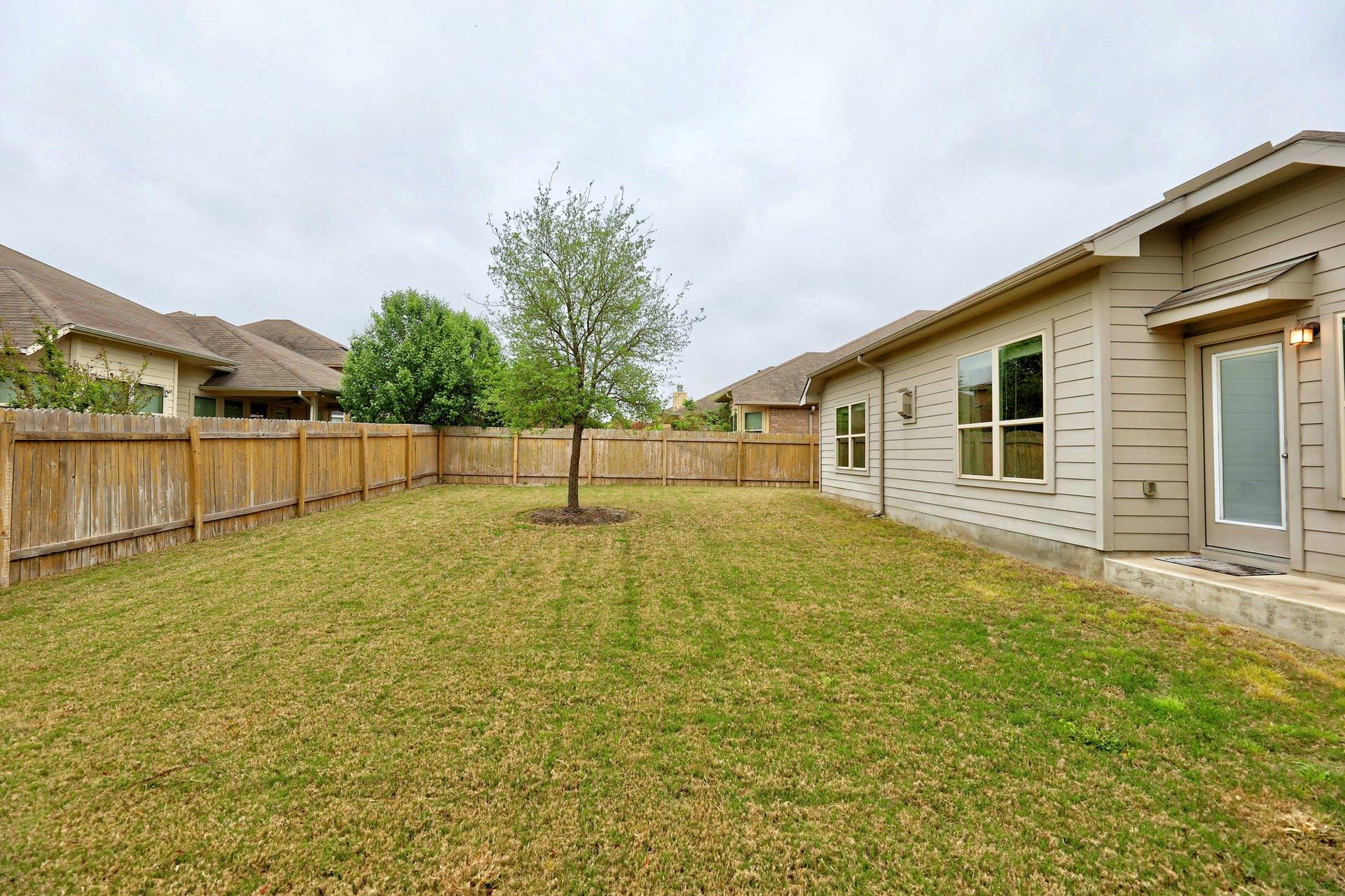 125 David Duval Ct, Round Rock, TX 78664