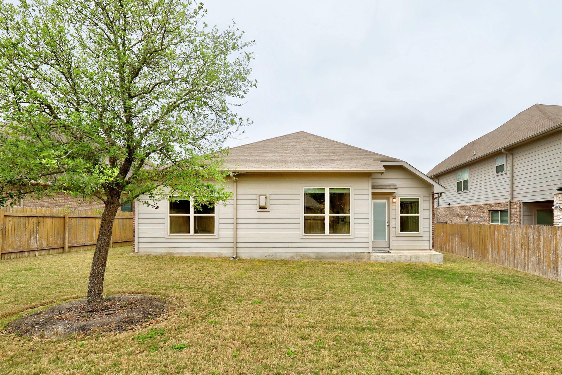 125 David Duval Ct, Round Rock, TX 78664