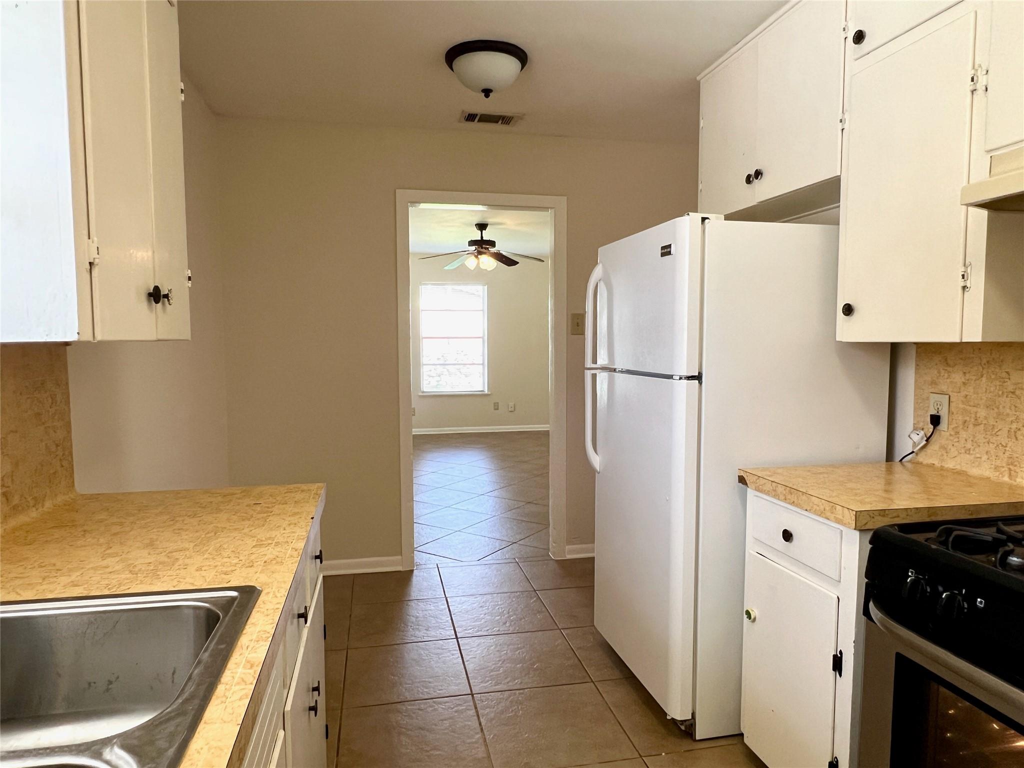 3114 Hunt Trl # B, Austin, TX 78757